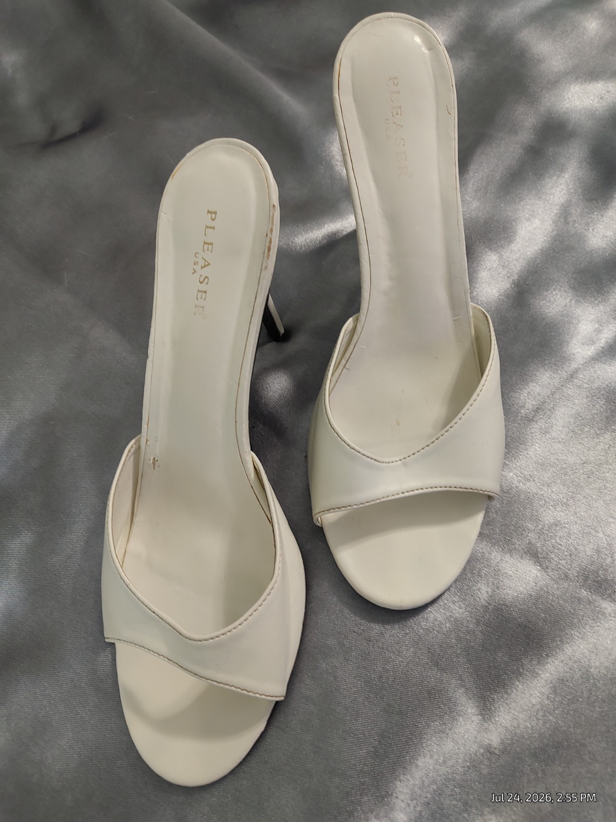 Womens white slip ons mary jane pumps size 15 with 5′ heel