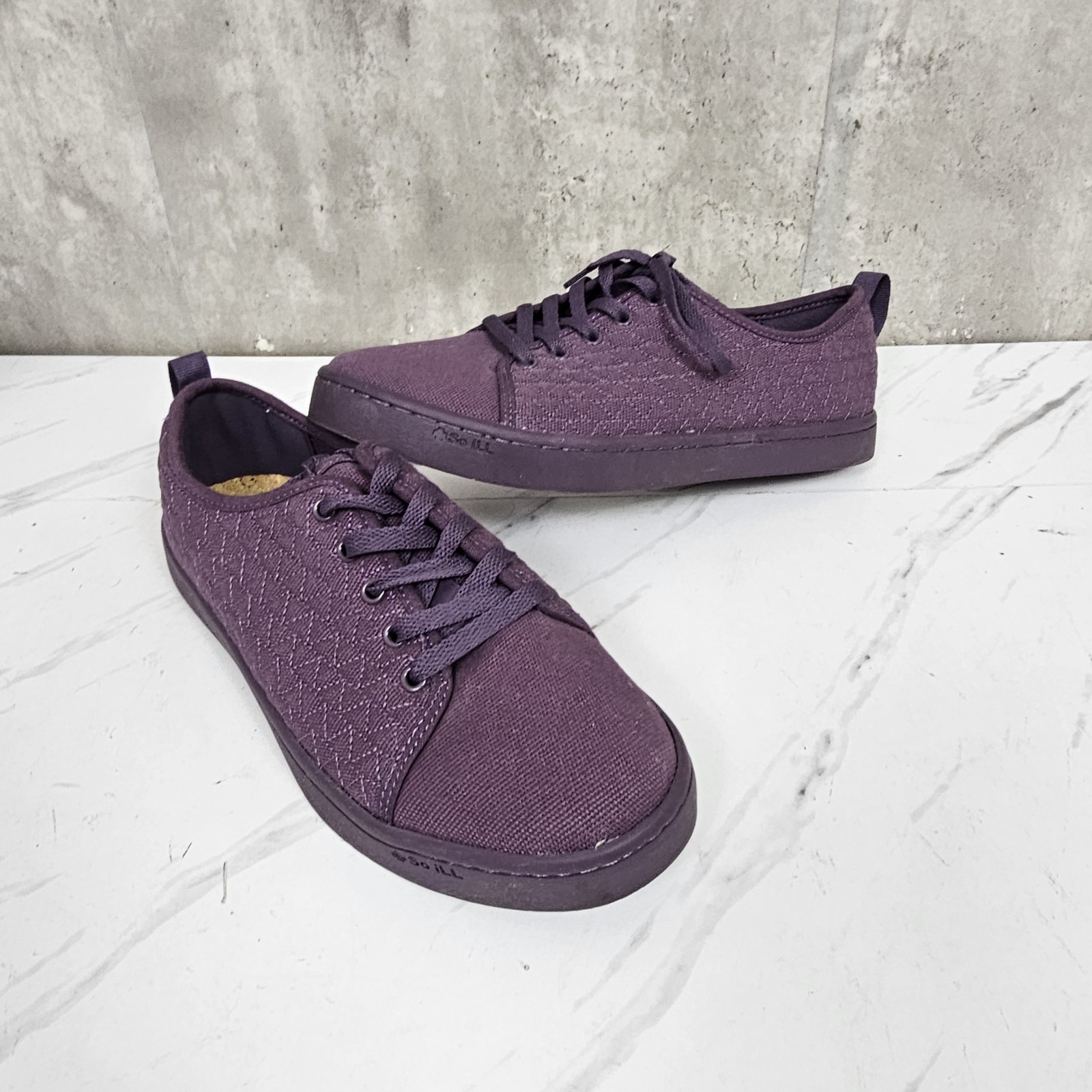 So iLL x Jason Momoa Roamer Yaya Womens 9 Purple Athletic Casual Shoes Sneakers