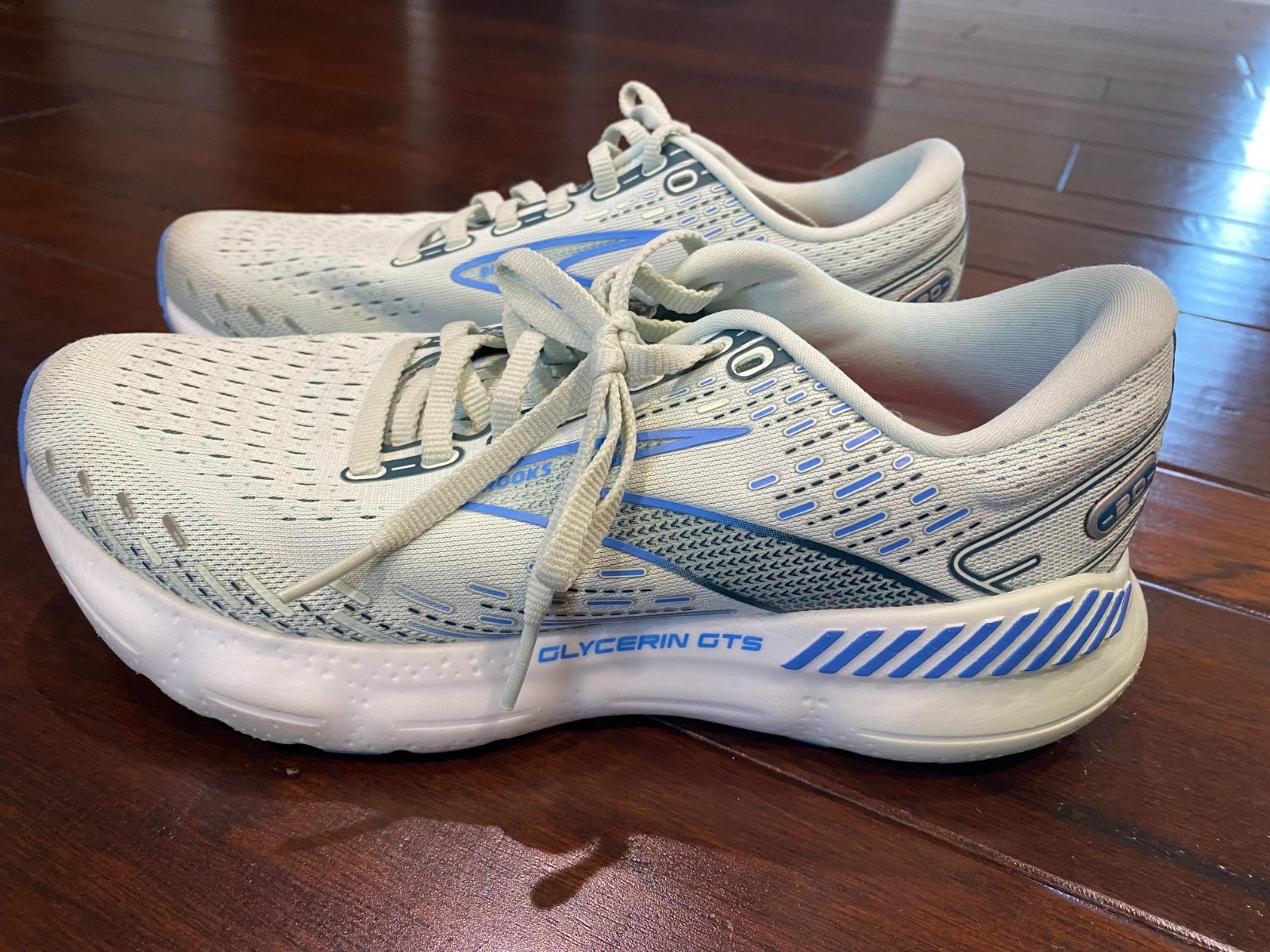 womens brooks glycerin gts running shoes size 8.5