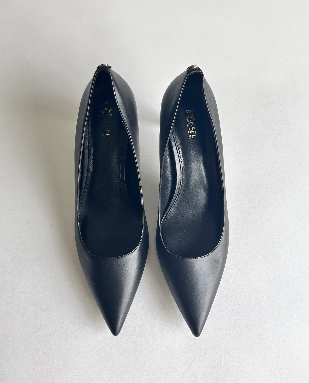 Michael Kors Black Man Made Leather Point Toe Classic Heels size 11