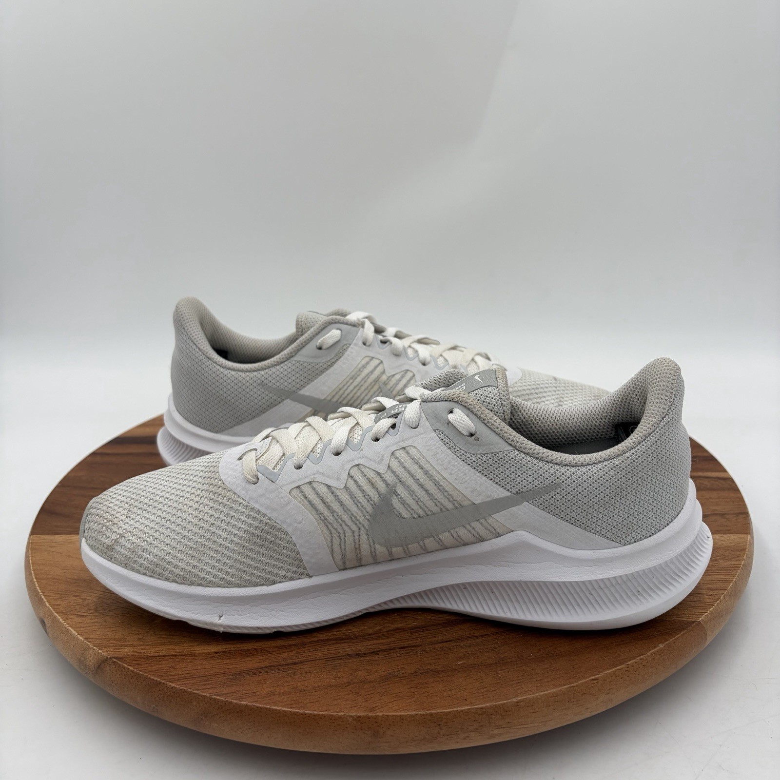 Size 8.5 Nike Womens Downshifter 11 White/silver Running Sneakers Shoes