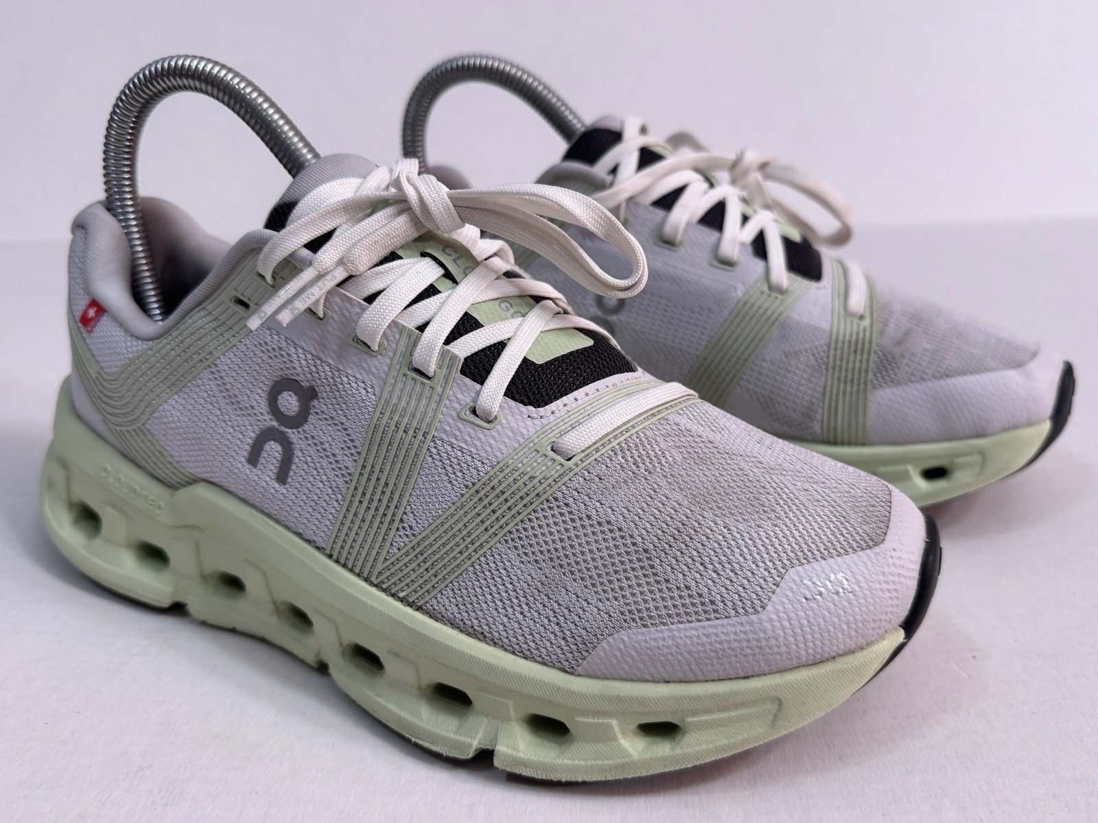 On Cloud CloudGo Running Shoes White Meadow Green Swiss 55.98624 Women’s Size 7