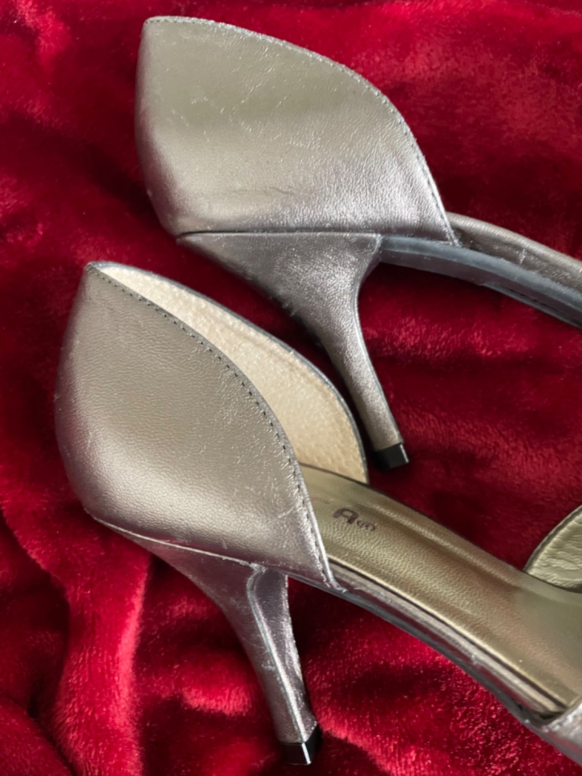 UNISA Shoes open toe Heels color Pewter Size M New.