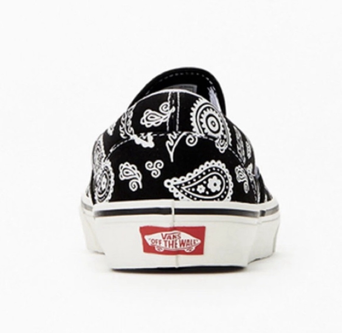 NIB Vans Classic Slip On Primavera Paisley Black White Size 12.5