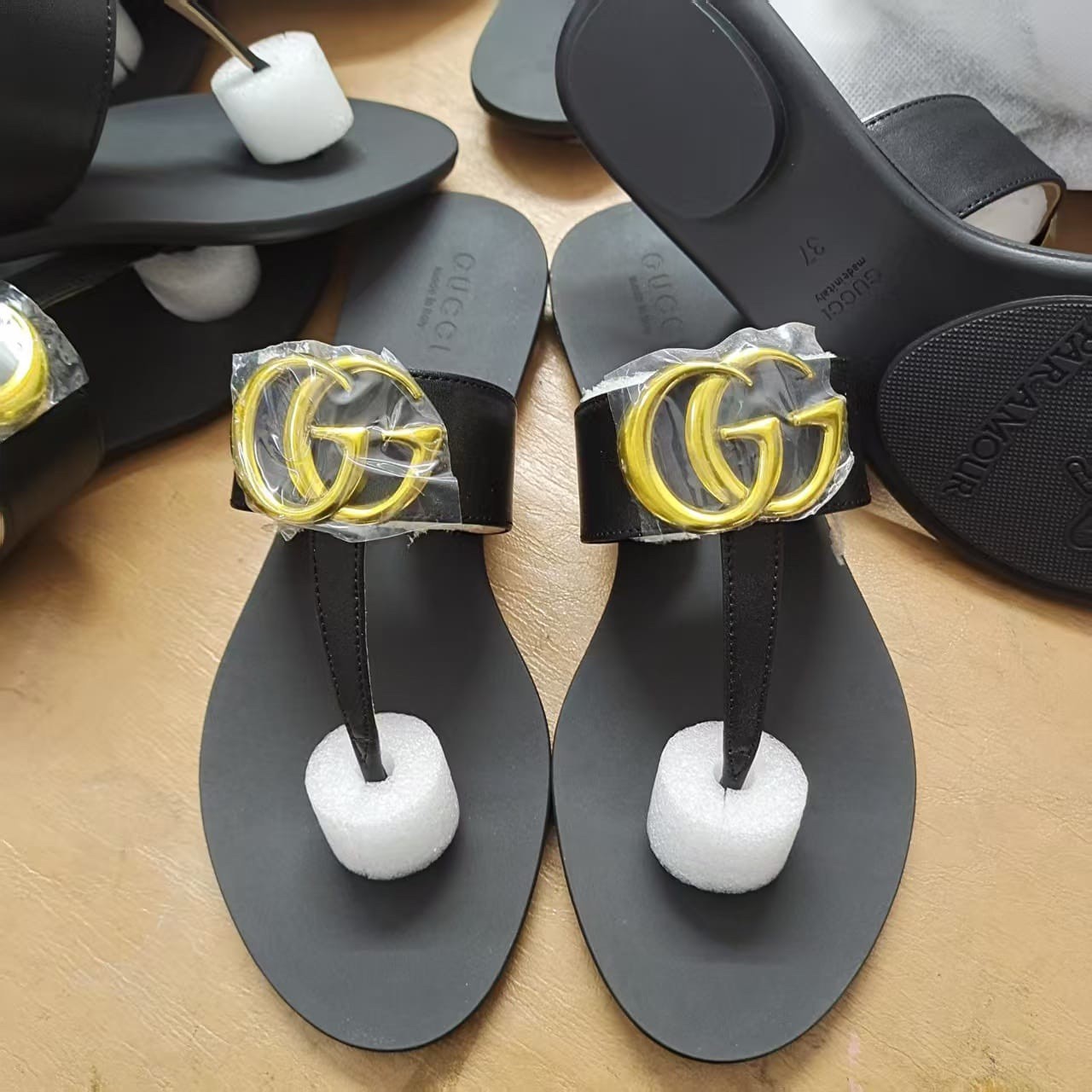GUCCI Black Marmont Gold Bronze Metal GG Logo Sandals Flip Flops Size EU 38 US 8