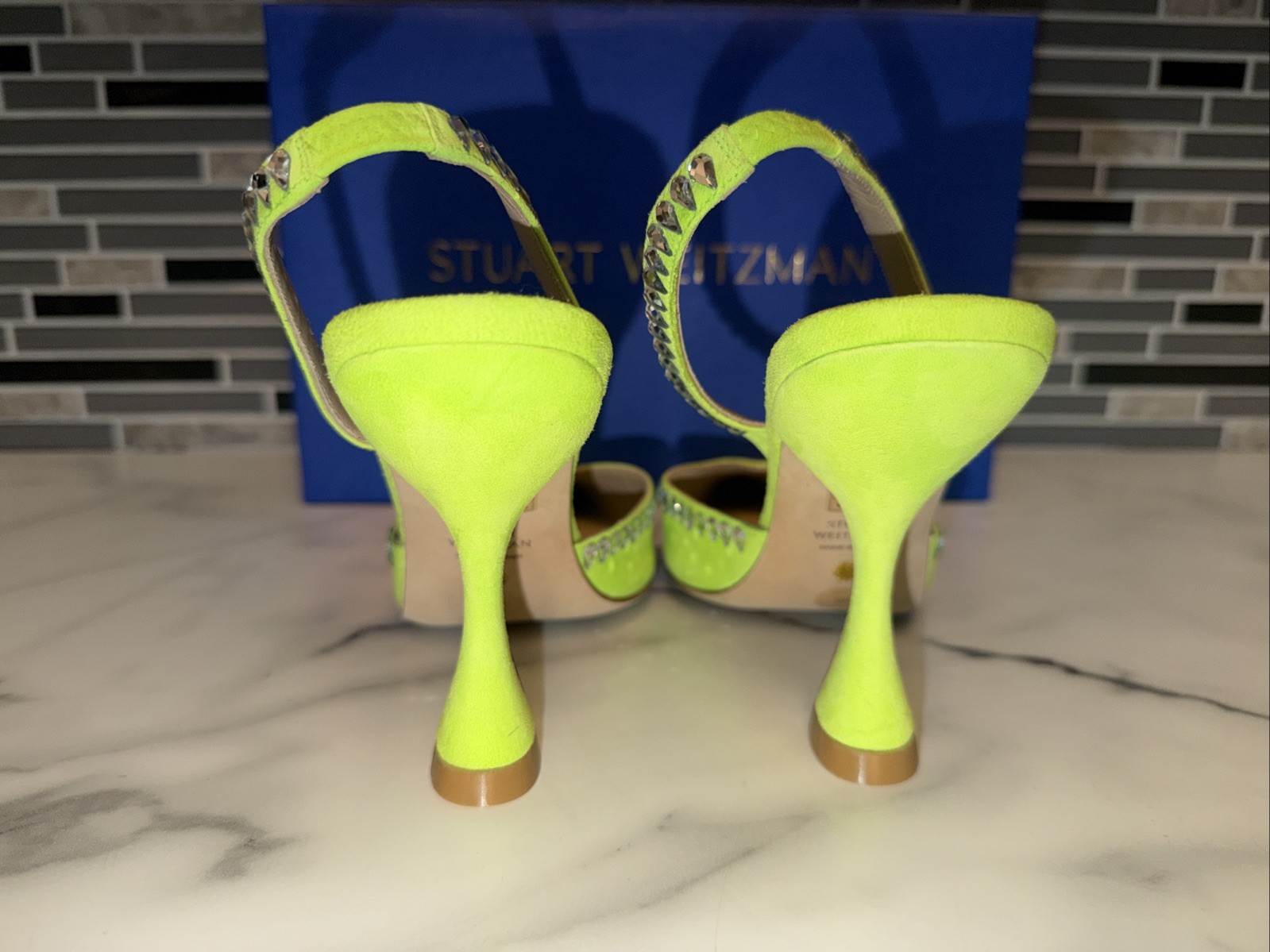 Stuart Weitzman GEMCUT XCURVE 100SLINGBACK Neon Green Suede Swarovski Crystal 6B