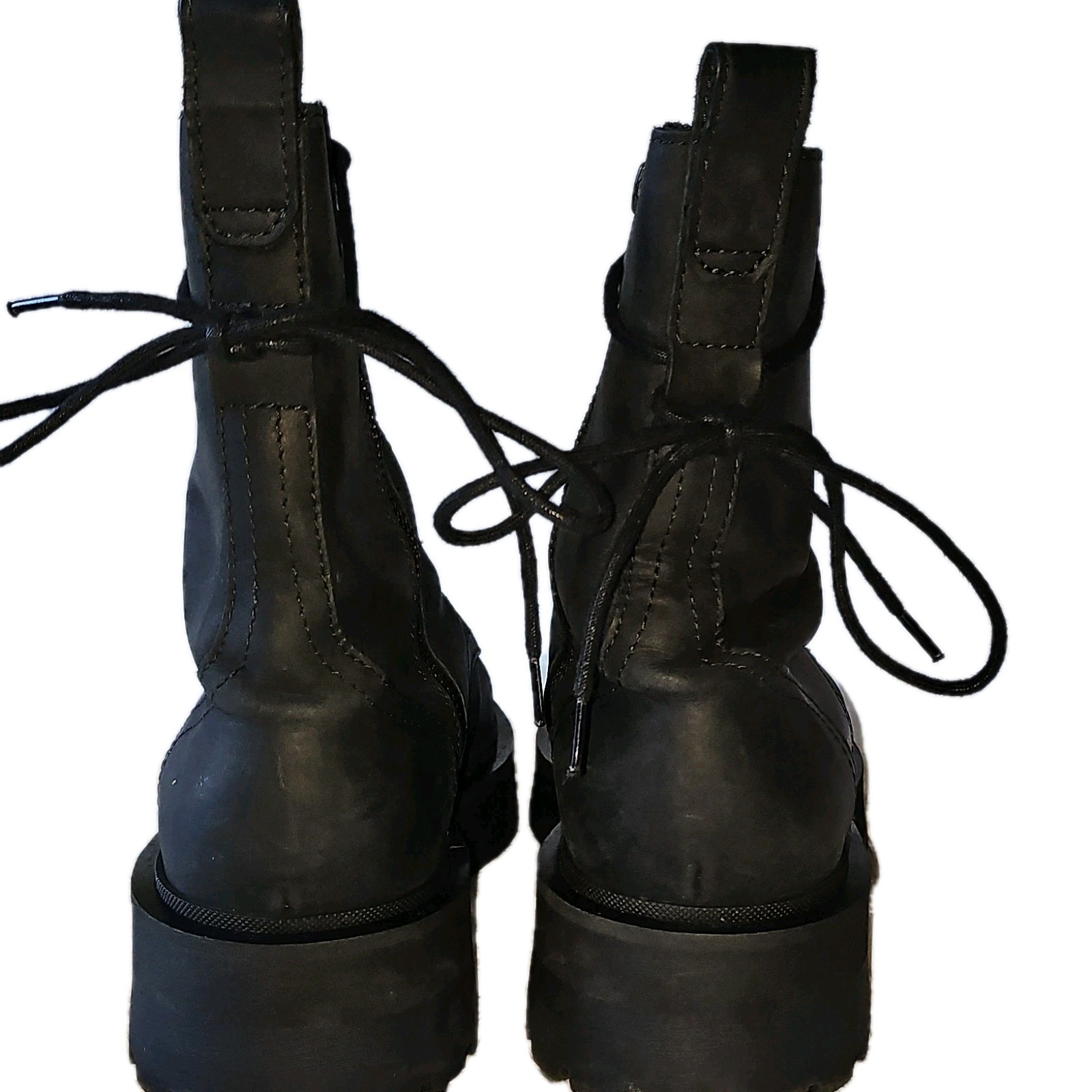 Thursday Quest Black Matte Women’s Boot size 8.5 US