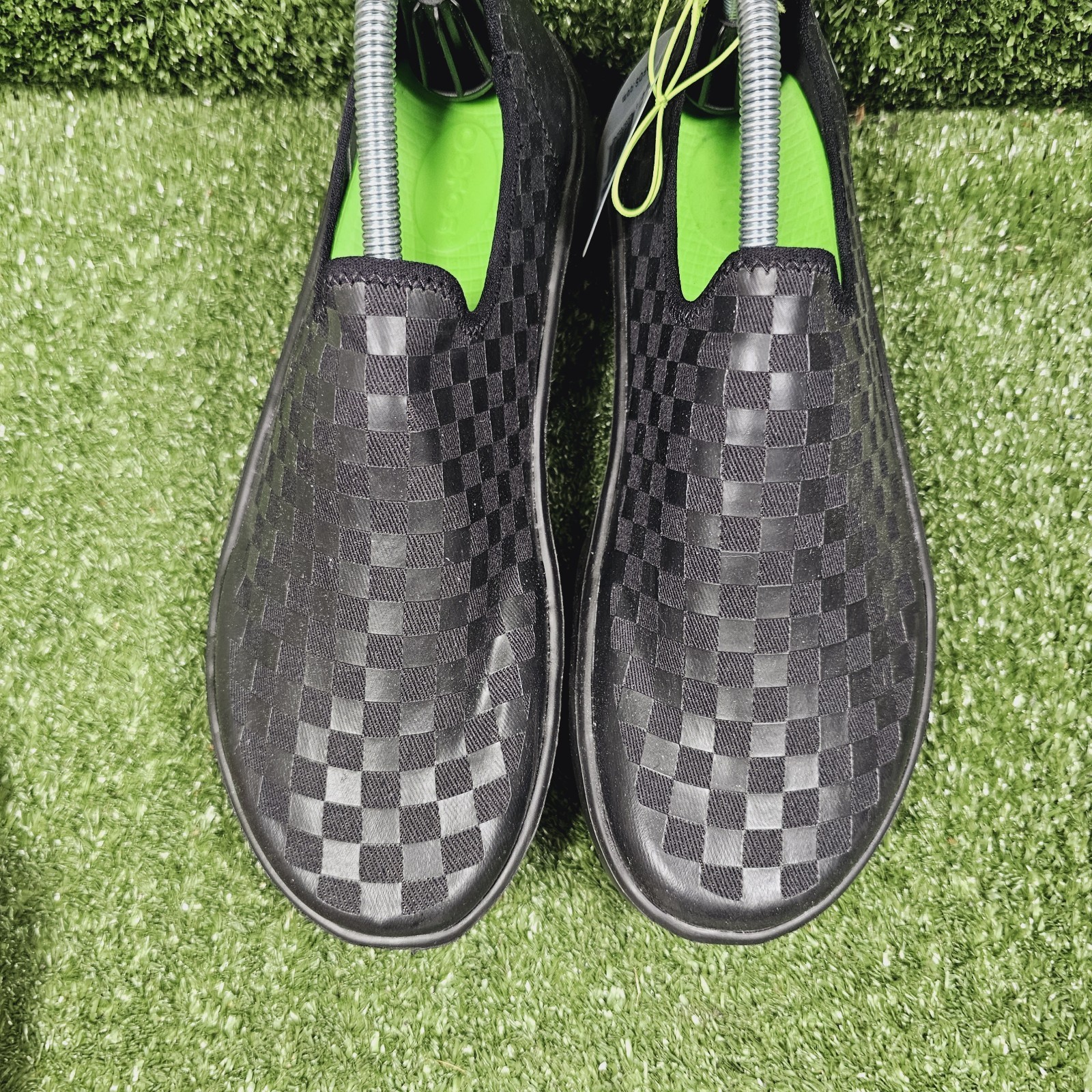OOFOS Oomg Eezee Low Checkered Slip On Comfort Athletic Shoes Womens Size 11