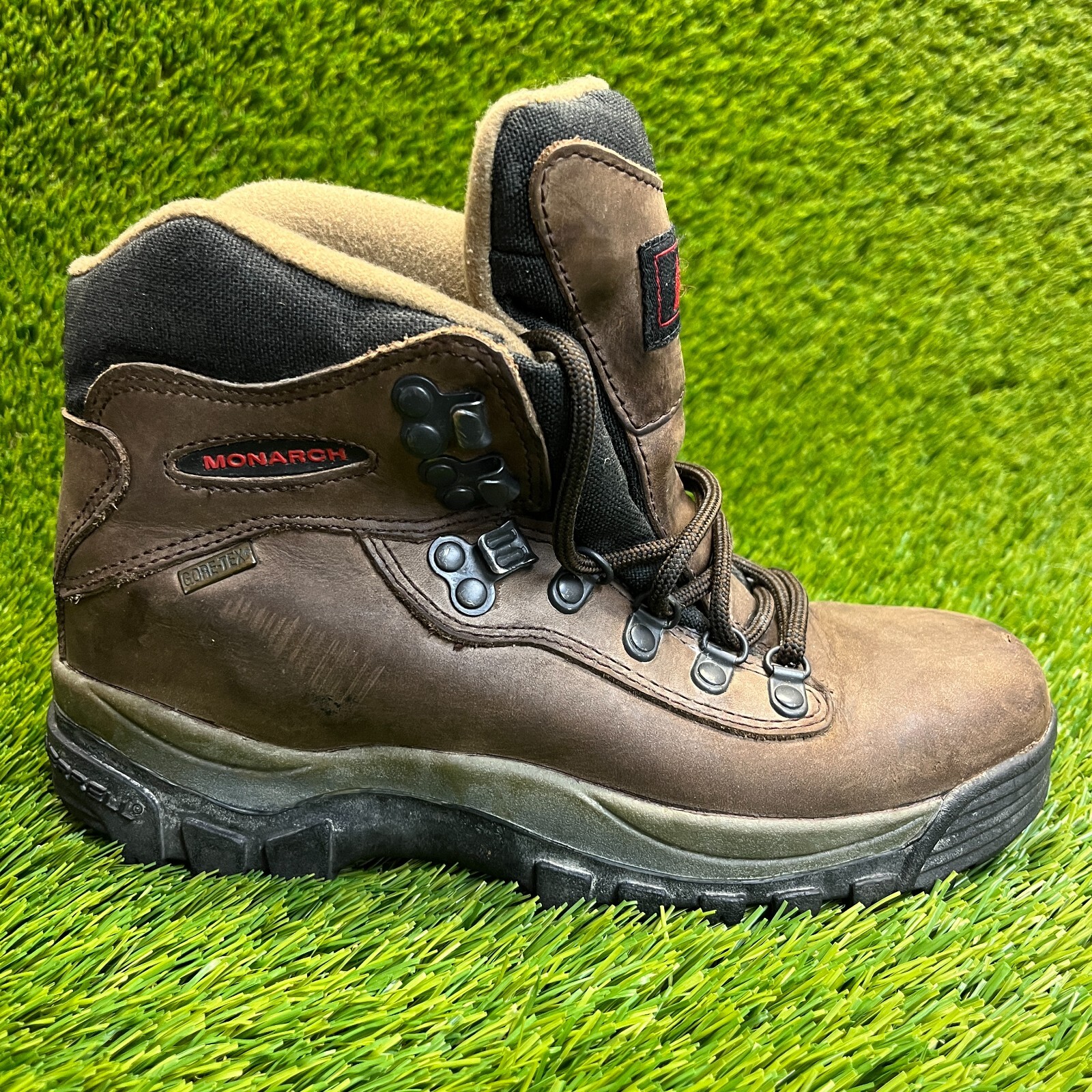 Merrell REI Monarch Gore-Tex Womens Size 7 Brown Outdoor Leather Hiking Boots