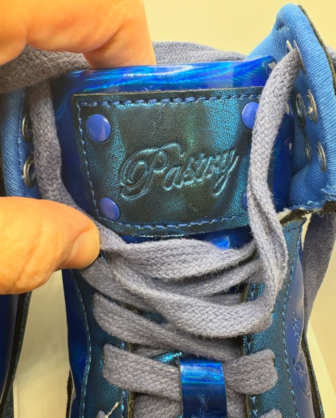 Pastry shoes womens size 5, blue high tops, shiny, Glam Pop Tart Glitter Dance