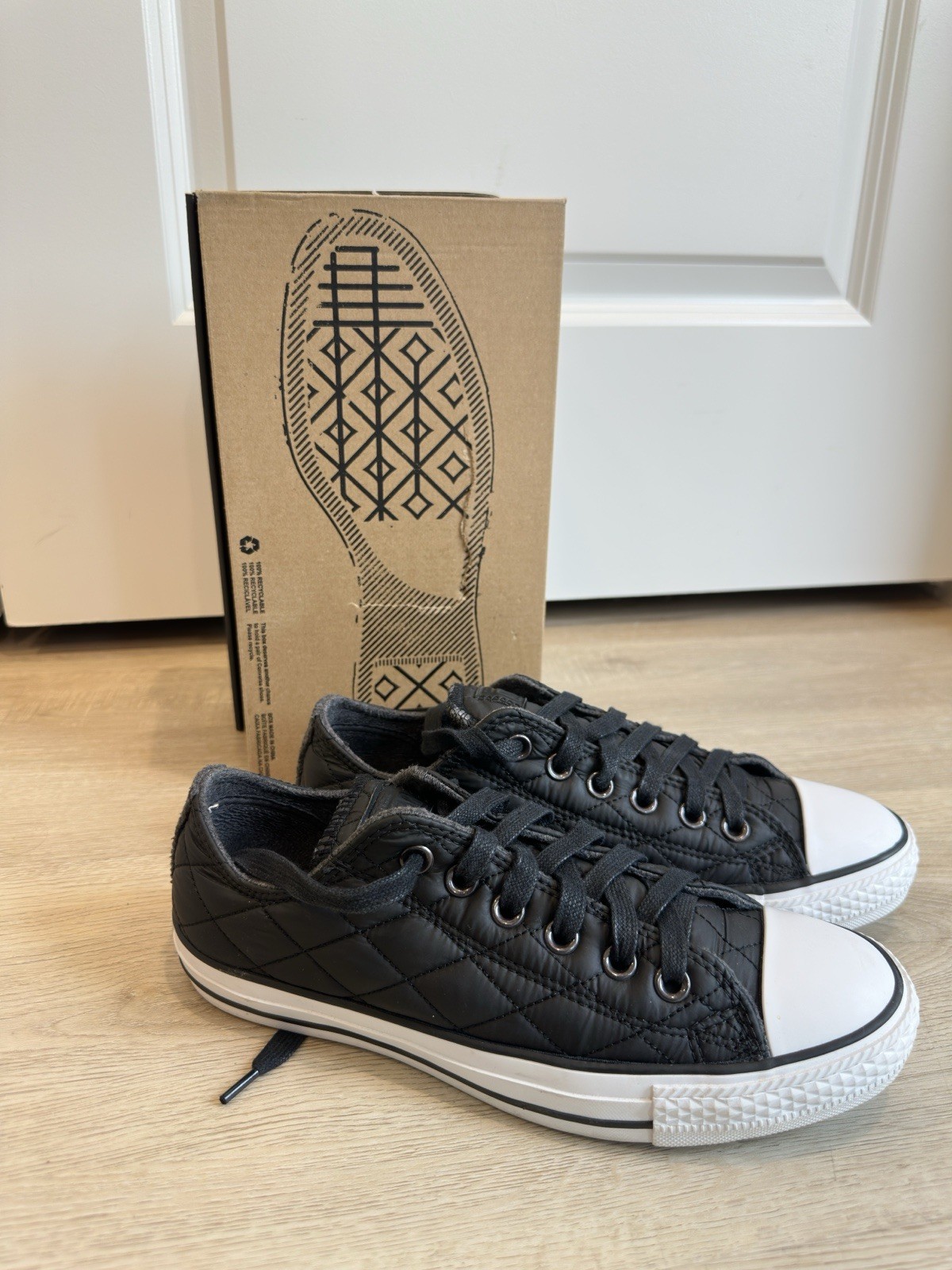 Converse Chuck Taylor “Quilted Black” All Star OX Shoes – Men’s 6 / Women’s 8