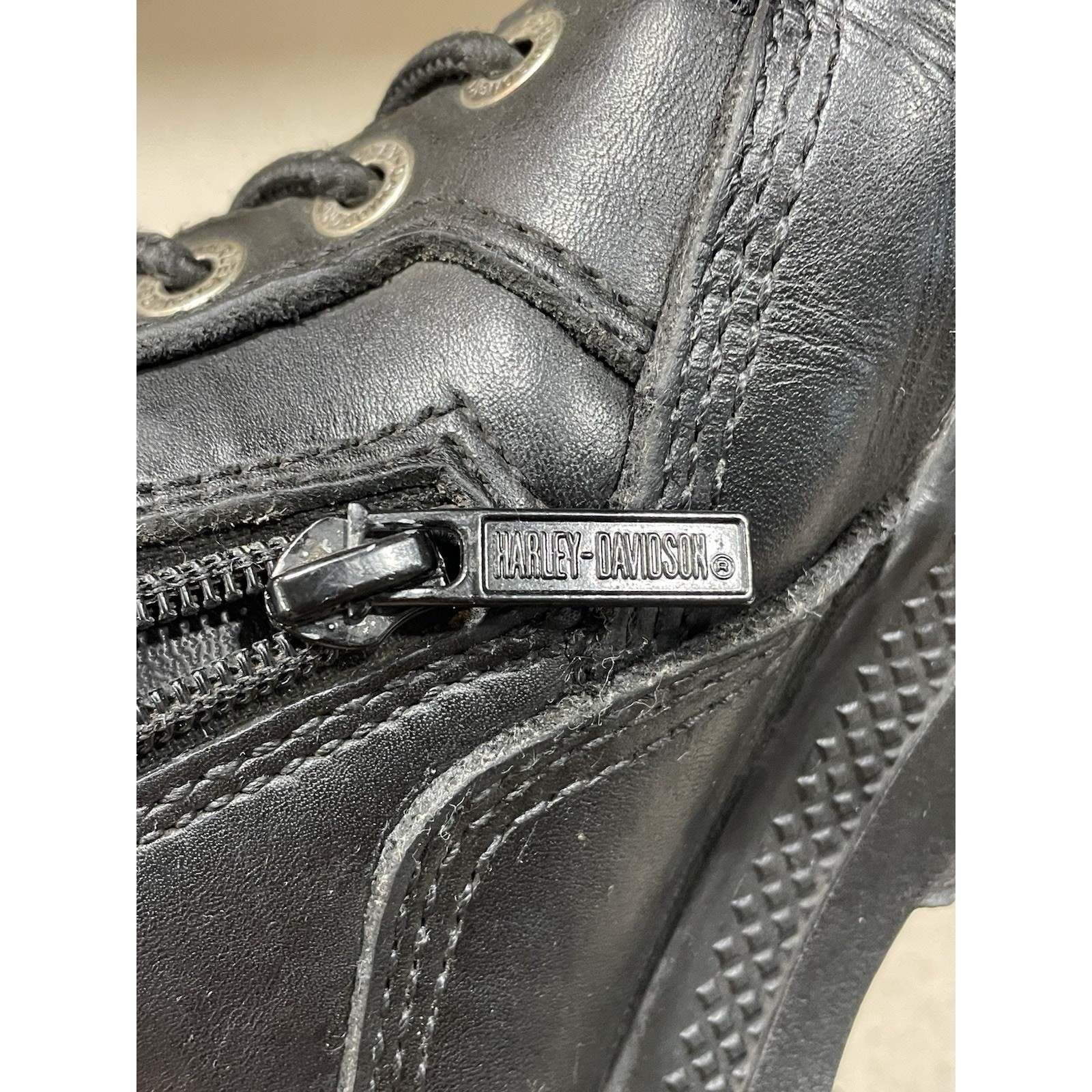 Men’s Harley Davidson Black Leather Motorcycle Boots-Left Boot Sz 8 Right Sz 8.5