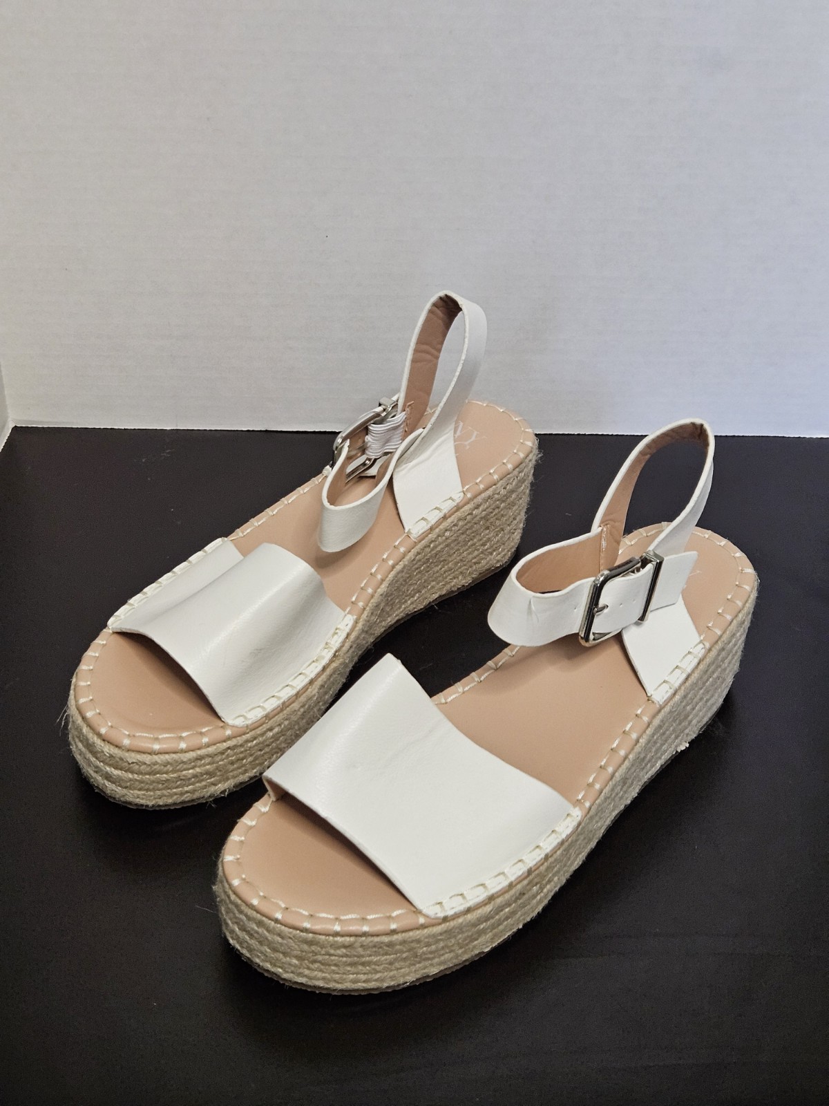 Sz 11 – New York & Company Elandra espadrille platform sandals White
