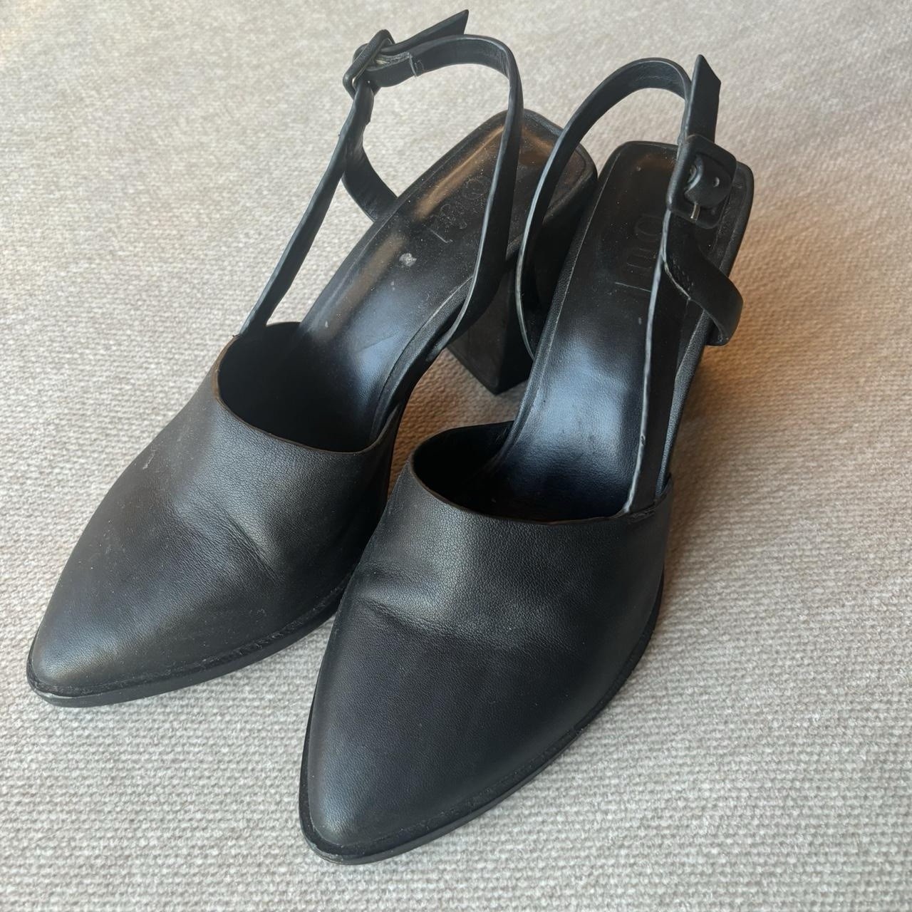 b.u.i Black Slingback Pointed Toe Ankle Strap Block Heel Buckle EU 36 AU 6