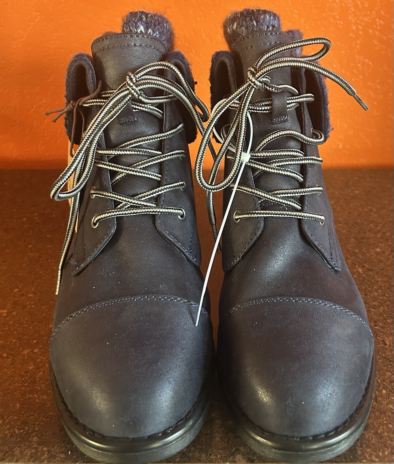 NWT Cliffs by White Mountain Navy Ankle Boot Lined Non-Slip Hiking Athletic SZ 9