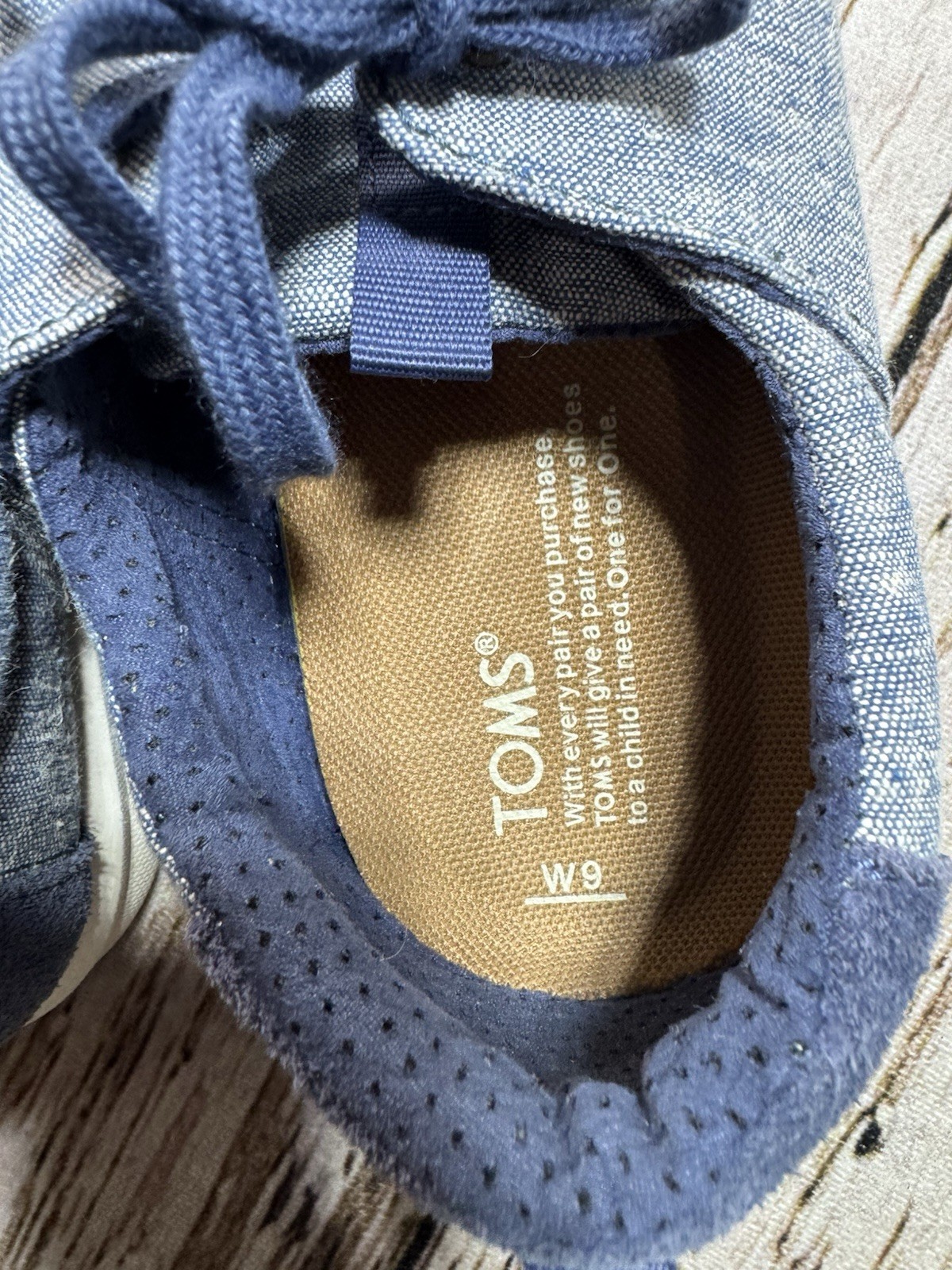 Toms Shoes Women’s Size 9 Del Rey Lace Up Flat Walking Sneakers Blue Denim