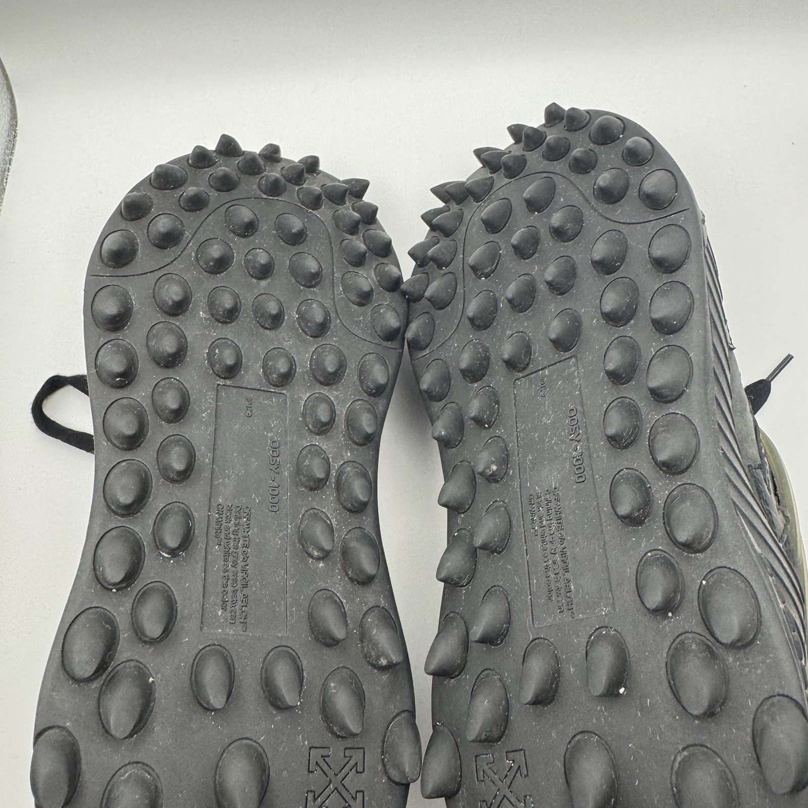 Off-White Odsy-1000 Women’s Size 6 Black Grey Designer Sneakers