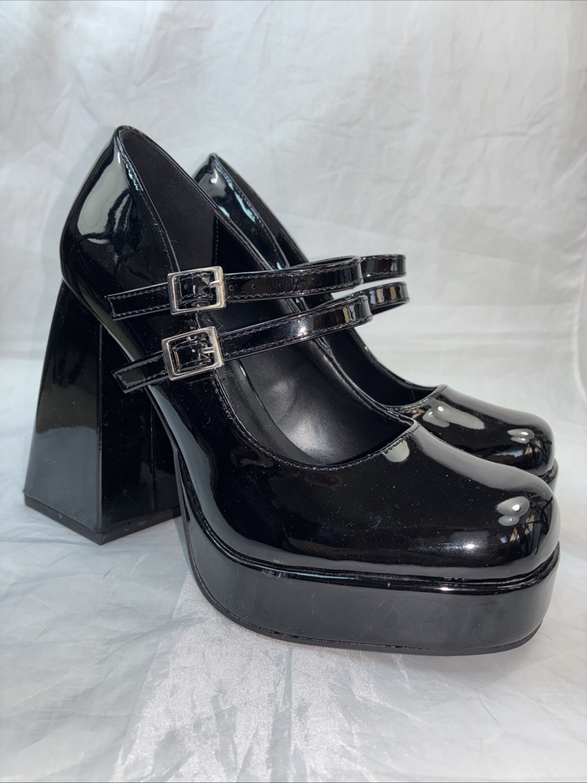 SODA-SOLANA 2 BAND PLATFORM PUMP PATENT MARY JANES Big 4.5″ Hi-Chunky Block Heel