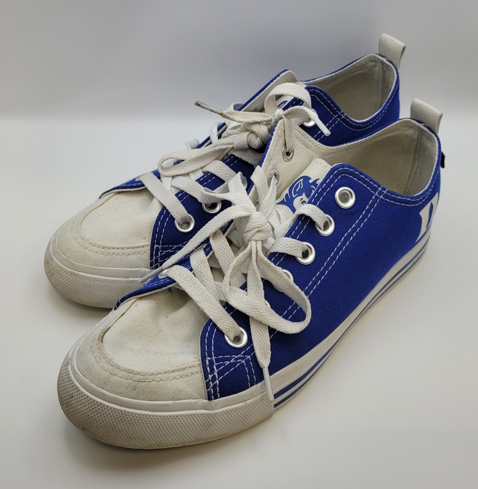 SKICKS Duke Blue Devils Unisex Low Top Sneaker Sz Women 7M