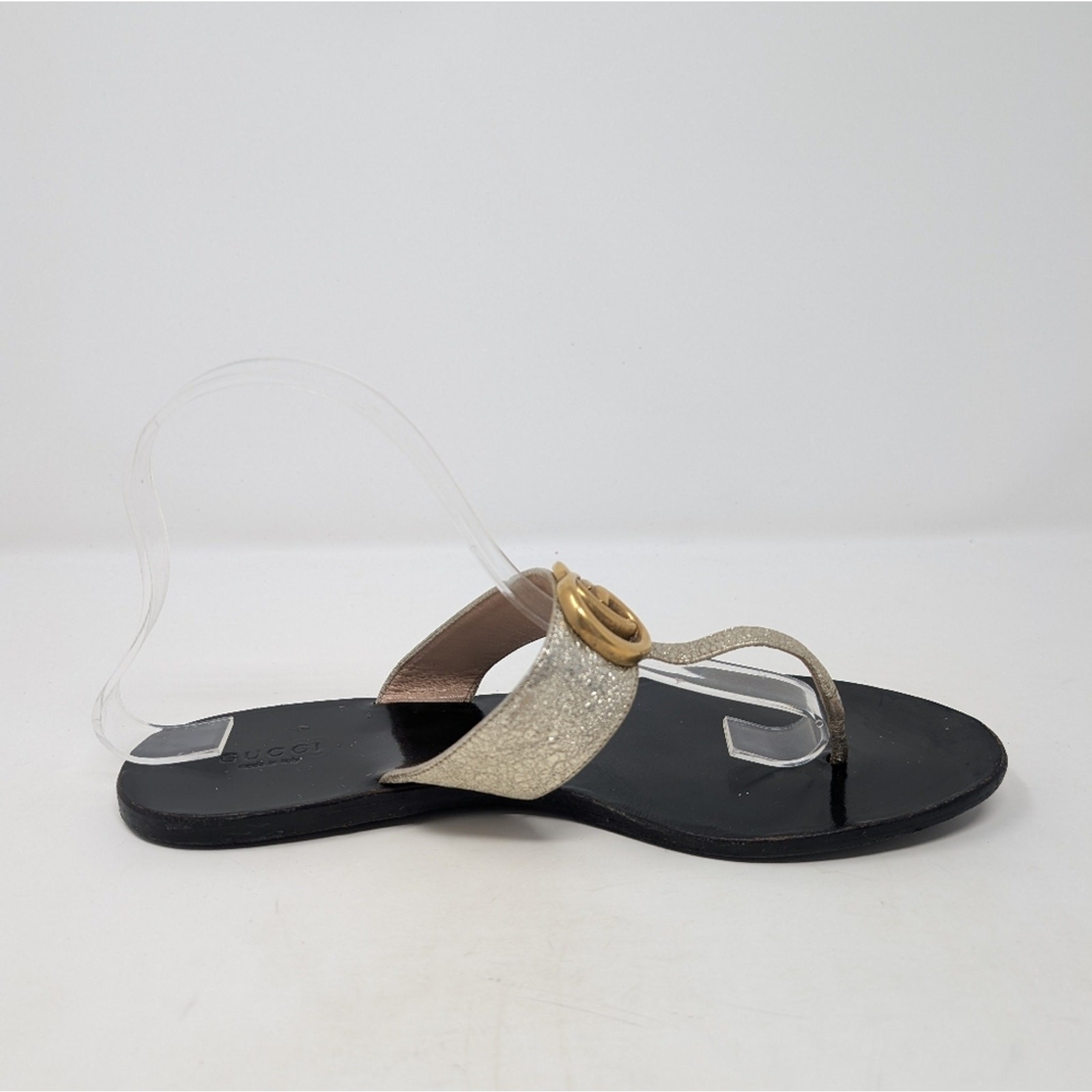 Gucci Marmont gold Thong Sandals Size 39.5 GG Logo Monogram flats