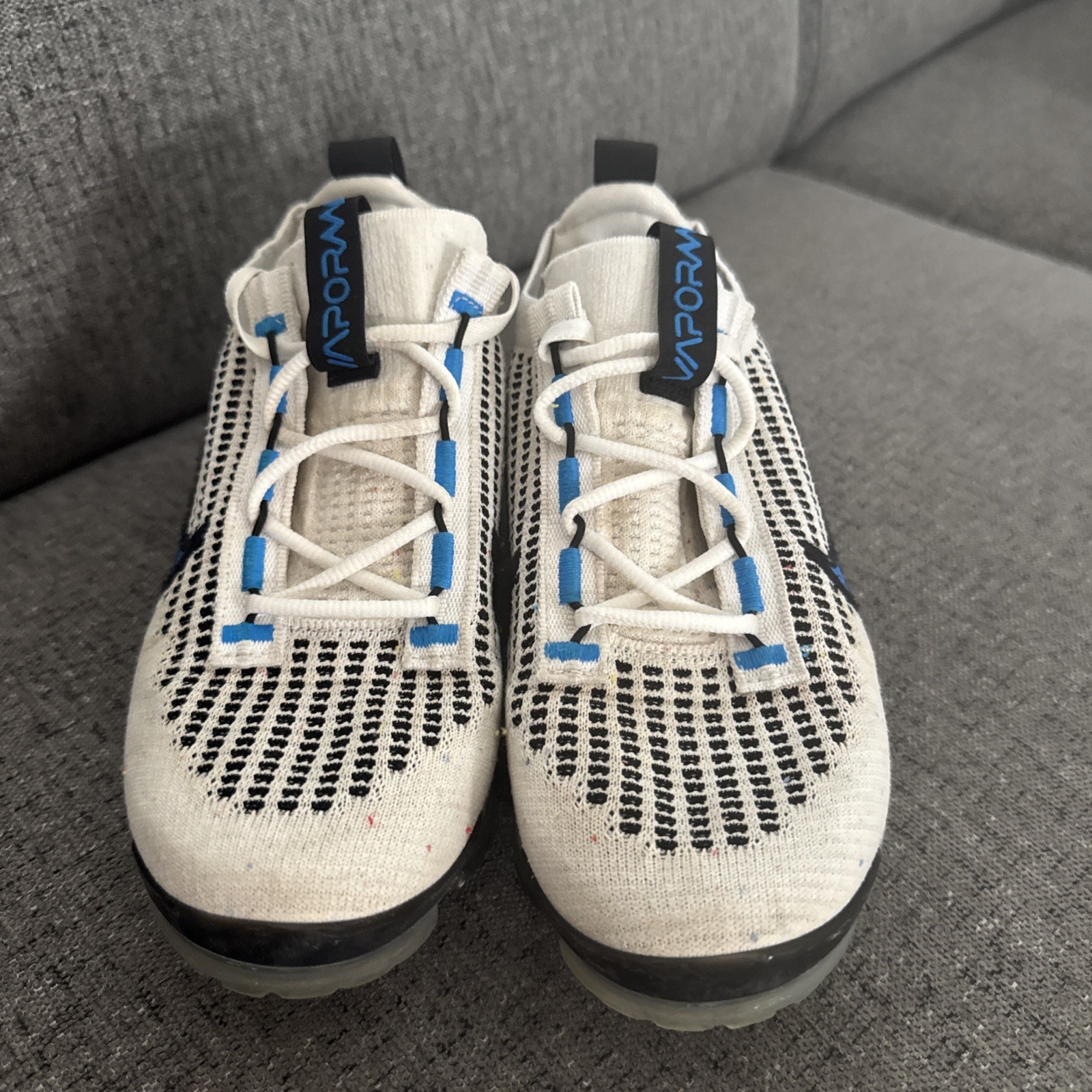 Nike Air VaporMax 2021 Flyknit FK GS White Photo Blue DB1550-101 Men’s Size 4.5Y