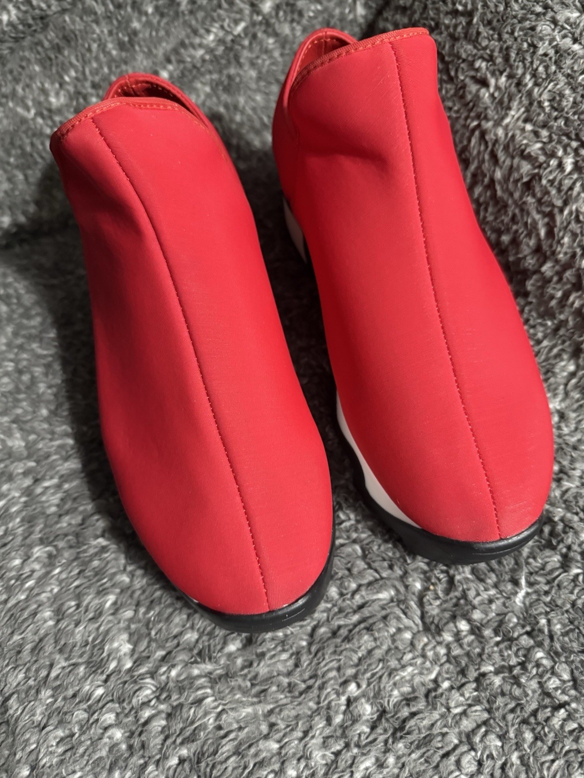IRI WES I Low Top Sneaker Red/White/Black Size EU 35 USA 5 NWOB $215