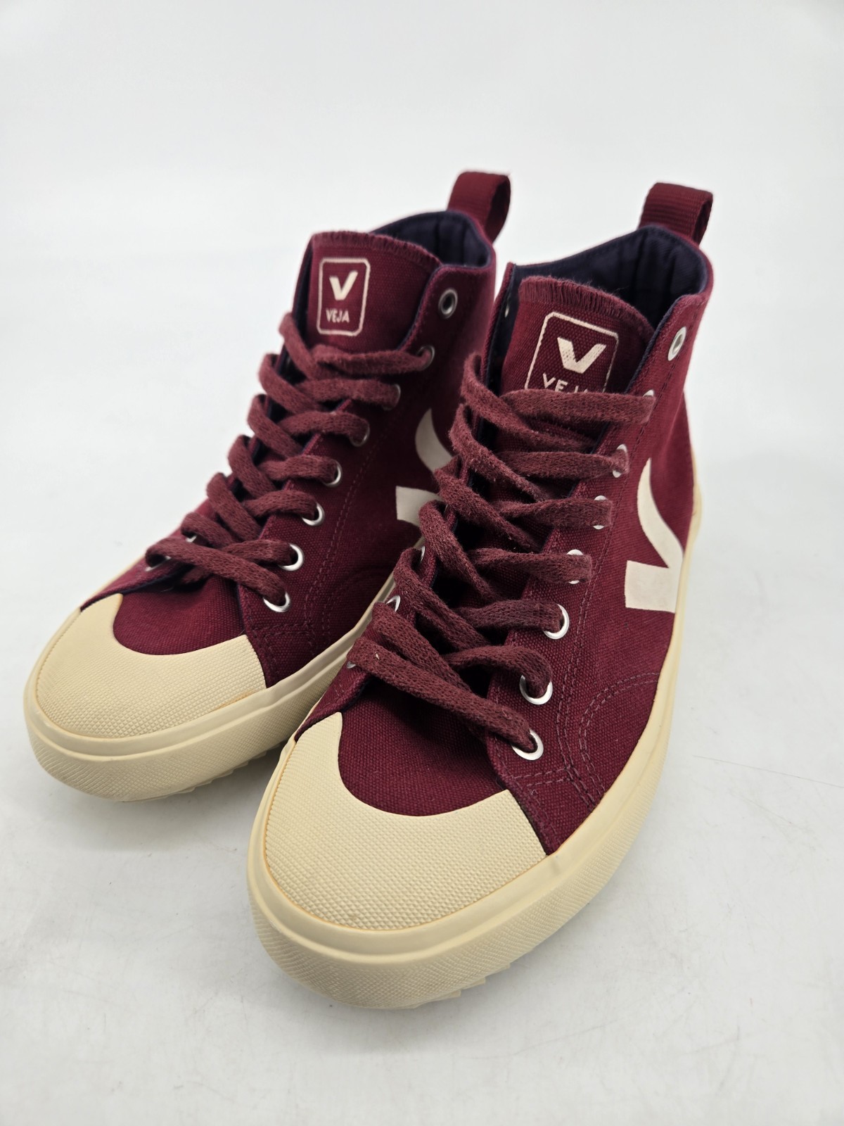 Veja Nova High Top Canvas Trainers Amarante Burgundy Shoes Anthropologie Sz 7