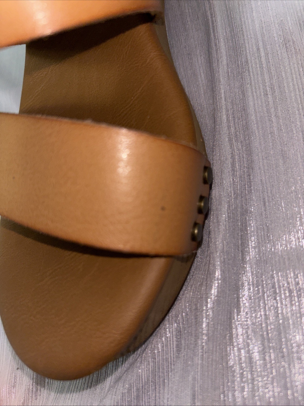 Universal Thread Women’s Strap Chunky Platform Heel Size 6 Cognac Stud See Note