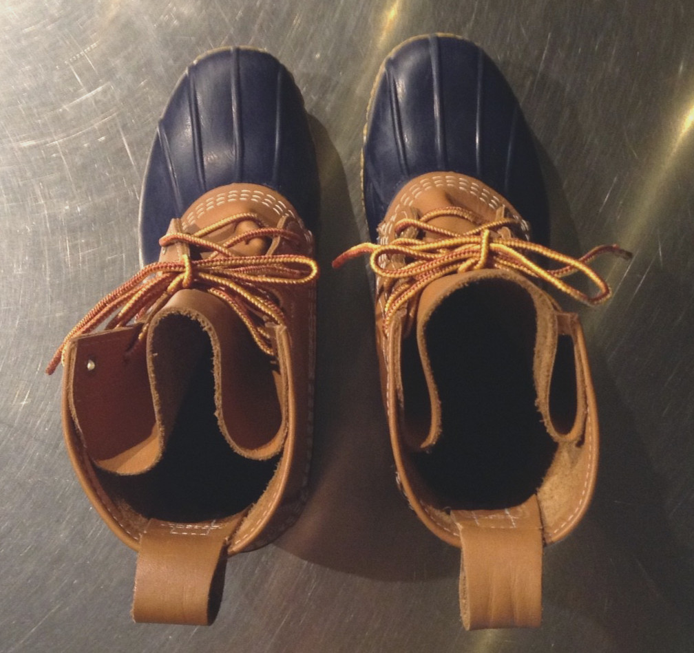 EUC LL Bean Women’s 7M Leather Duck Boots 8″ Rain Snow Navy Blue Made in USA