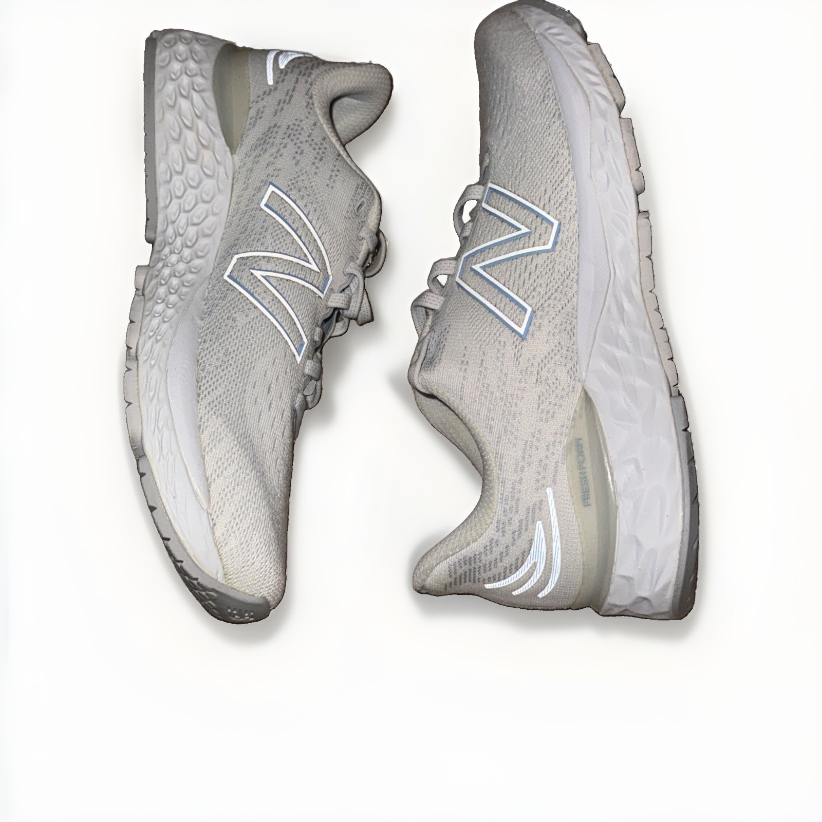 New Balance Fresh Foam 880v11 Arctic Fox White Women’s Size 9.5 B W880A11 NWOB