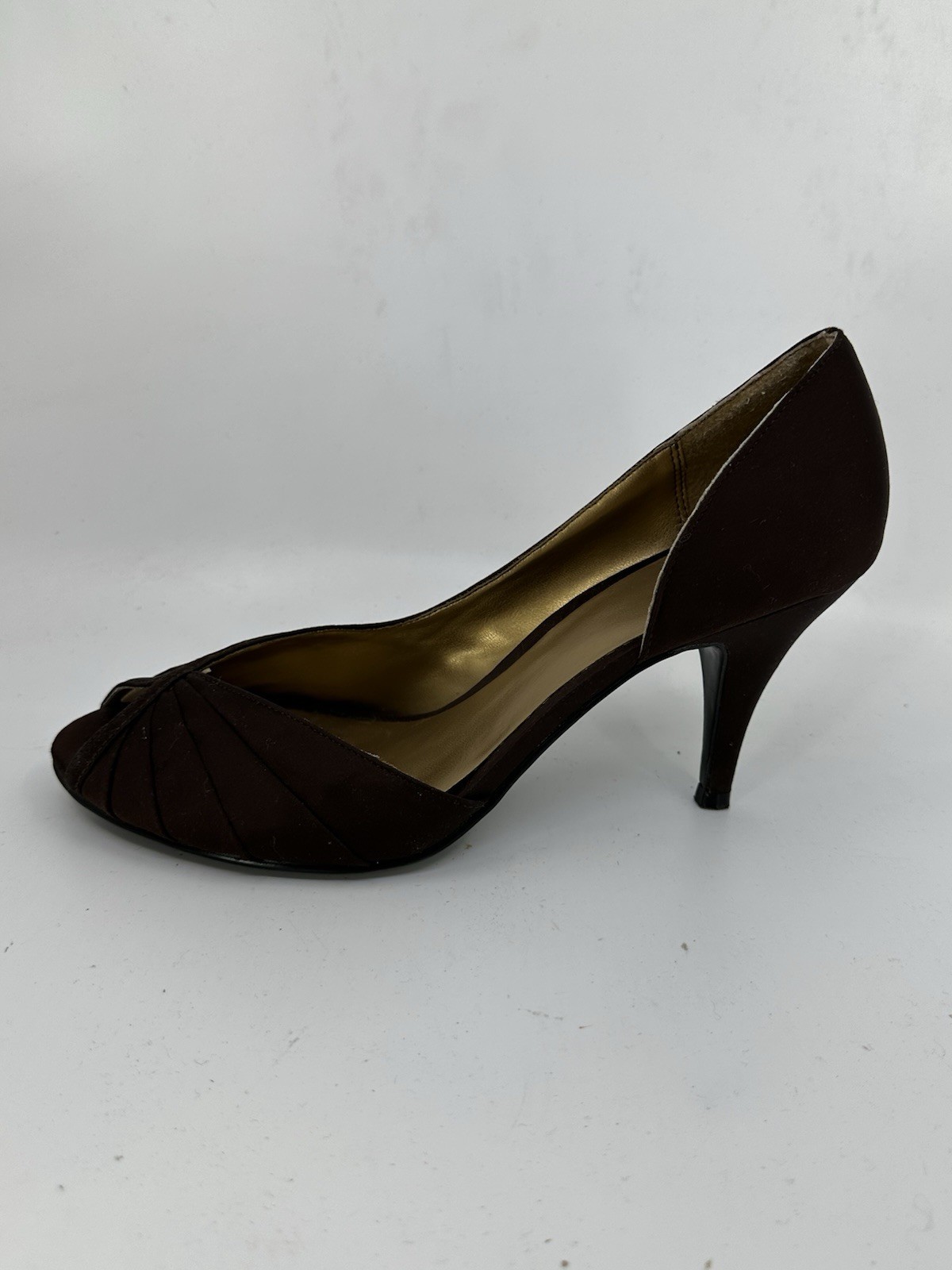 Mossimo Womens Dark Brown Satin Peeptoe Pumps Sz 10 Pre-owned