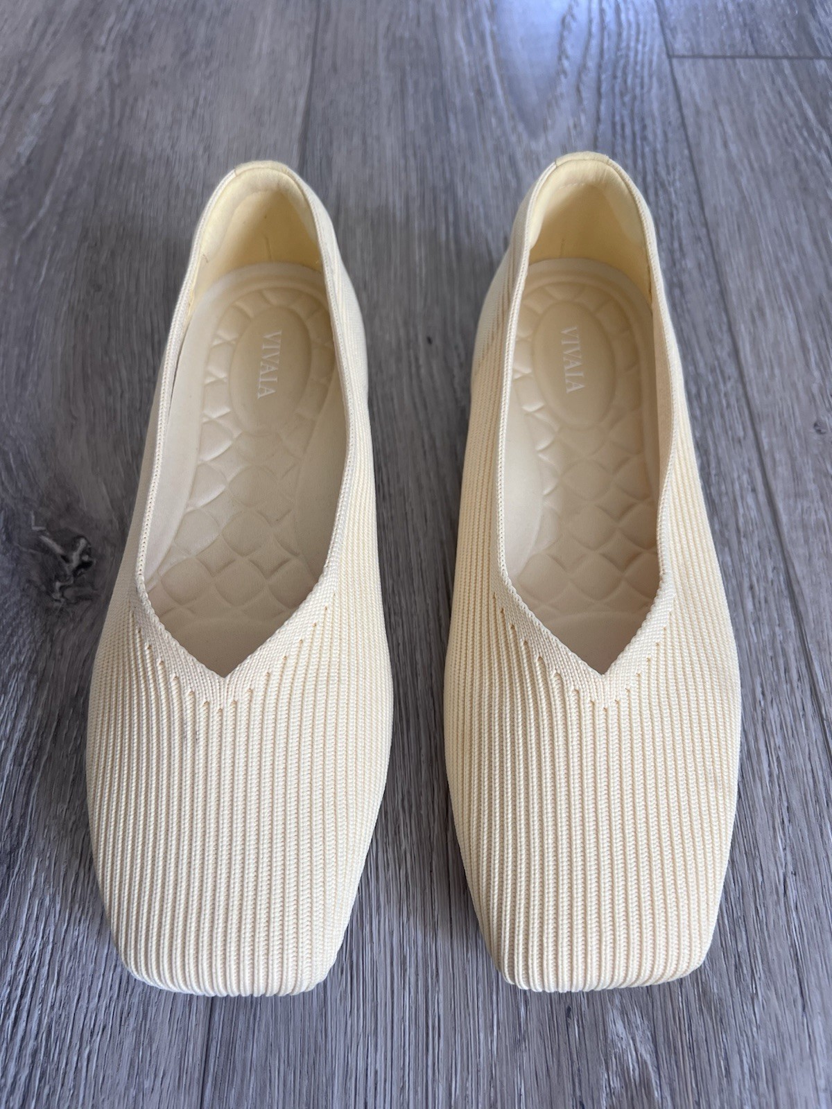 Vivaia Square-Toe Margot V-Cut Flats Margot 3.0 in Butter Yellow EU 38