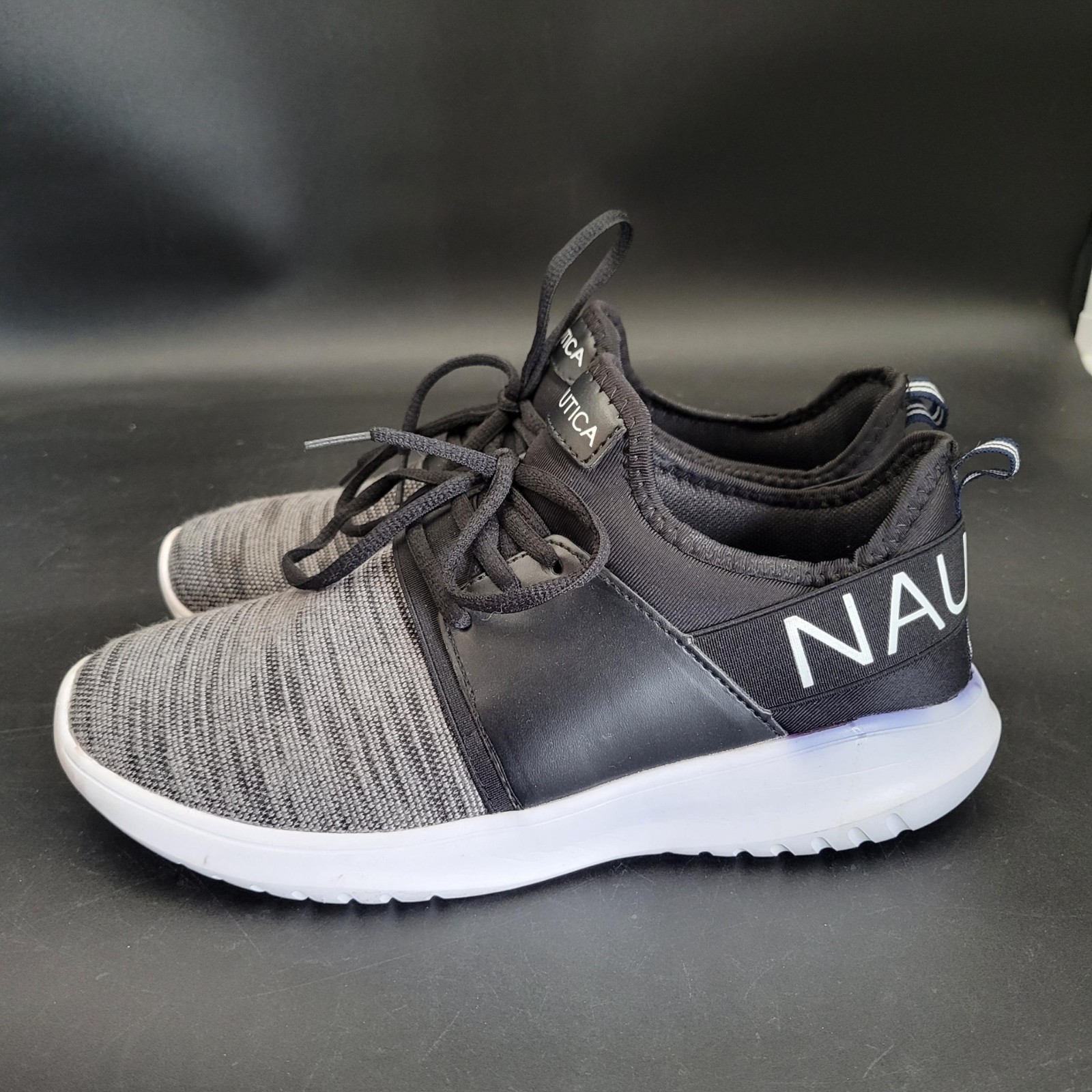 Women’s 10M Kappil Nautica Logo Slip in or Tie Sneakers Lightweight Black Grey