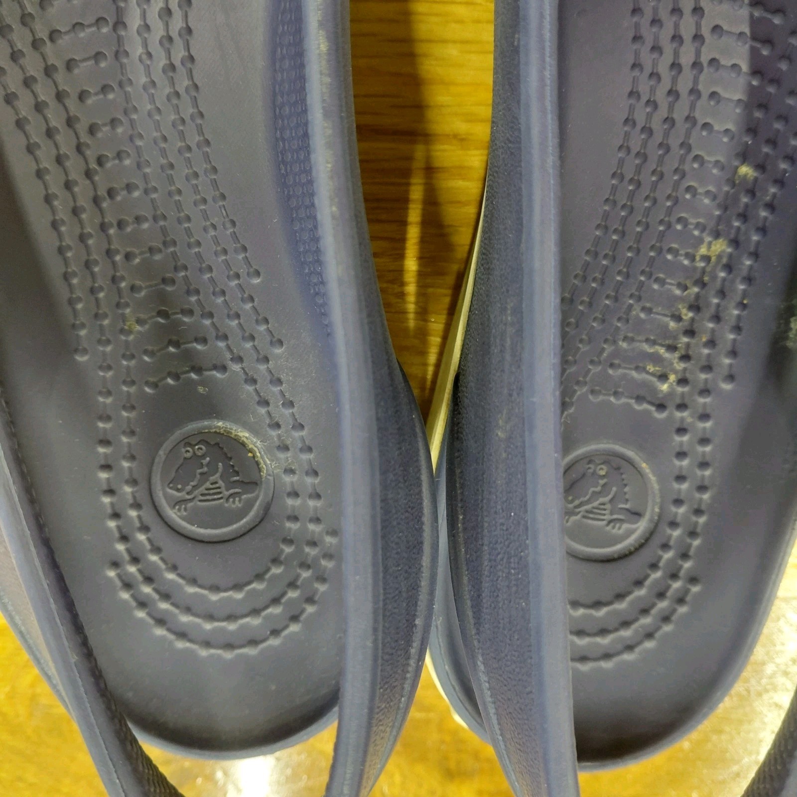 Crocs Navy Sling Back Shoes Women’s Size 8W Blue Lake Life Water Vacation Fish