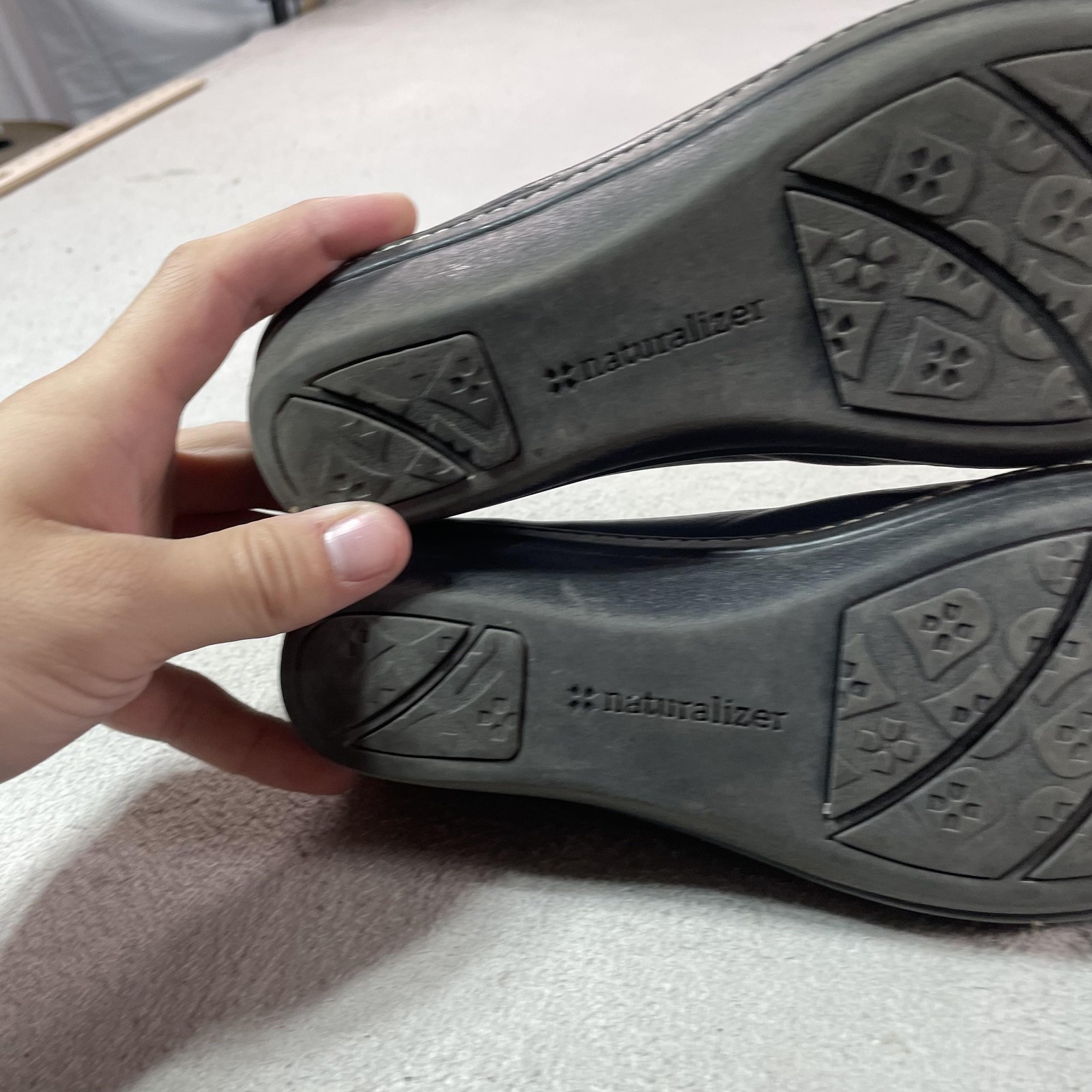 Naturalizer Shoes Womens Size 6.5 Black Slip On Wedge Comfort Casual Workwear