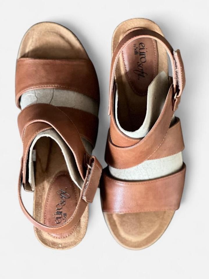 Eurosoft by Sofft Brown/Beige Strappy Wedge Buckle Sandals Women’s US 10 M