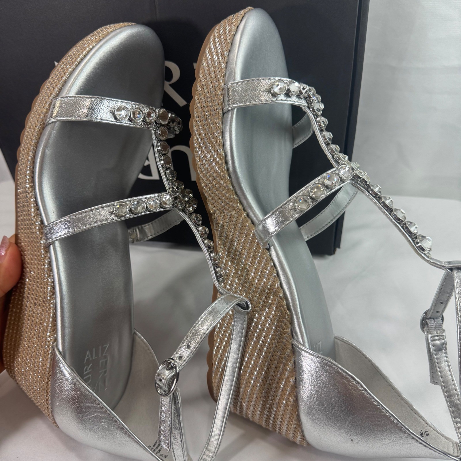 New Naturalizer Serena Silver Metallic Rhinestone Espadrille Wedge Sandal Sz 13