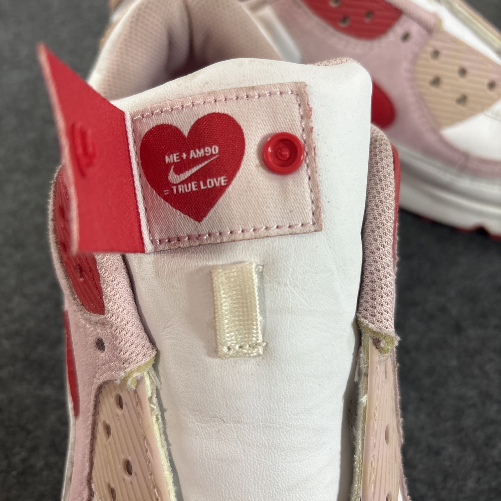Nike Air Max 90 Love Letter Valentines Day ‘21 Pink Red White DD8029-100 Size 12