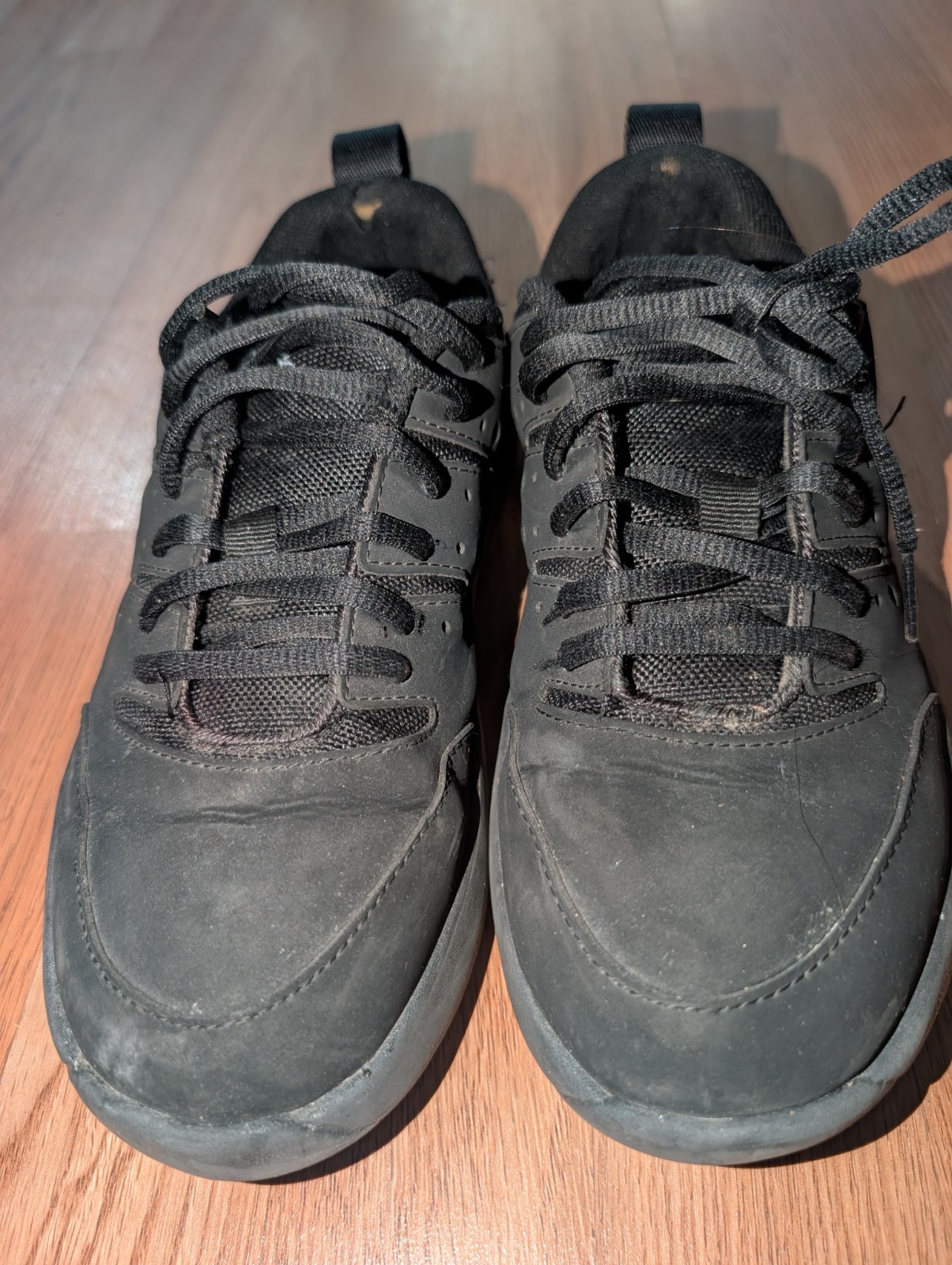 Women’s Crocs On The Clock Work Sneaker Black 7W Slip Resistant LiteRide