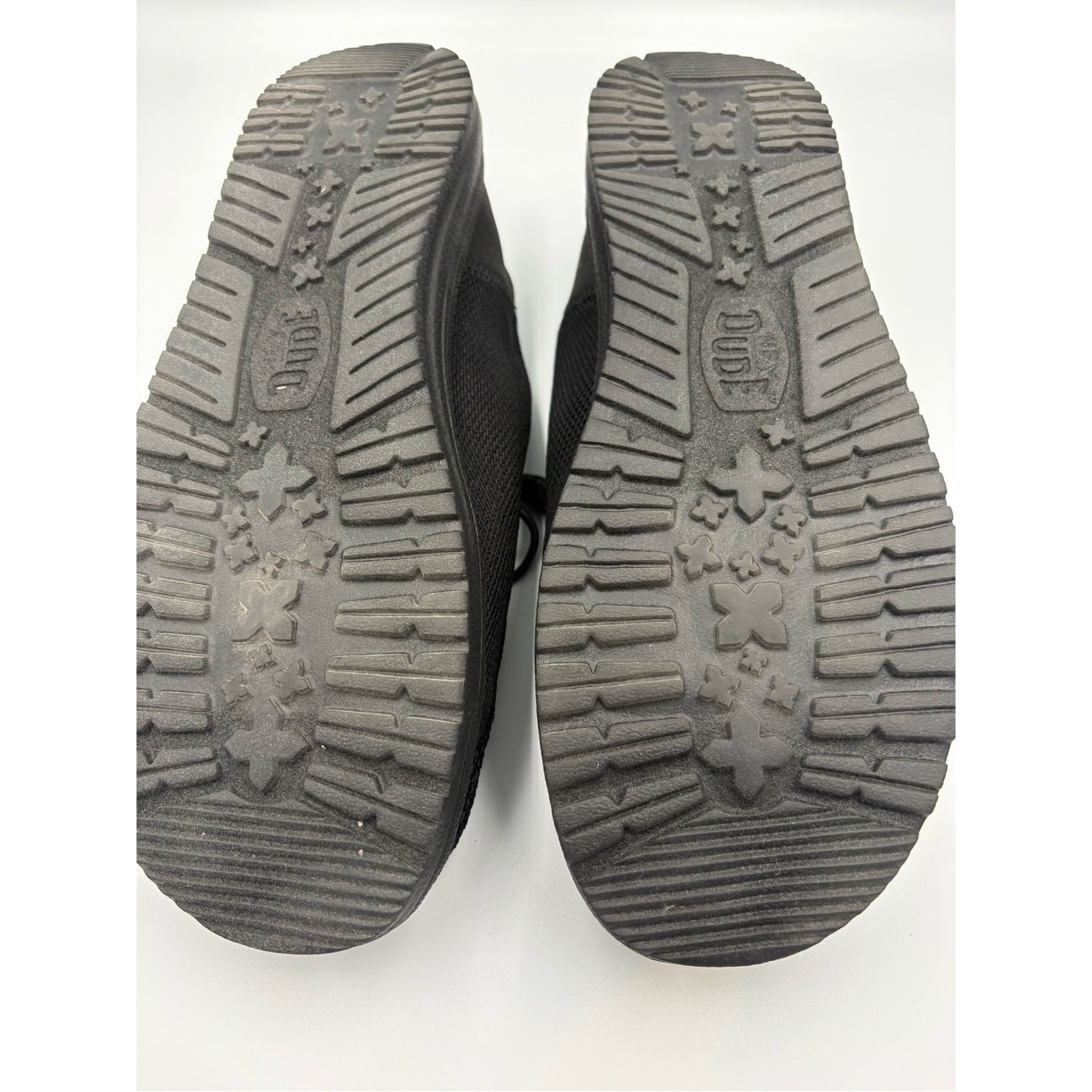Women’s NWT Hey Dude Black Wendy Funk Lightweight Slip-On Shoes. Size 10