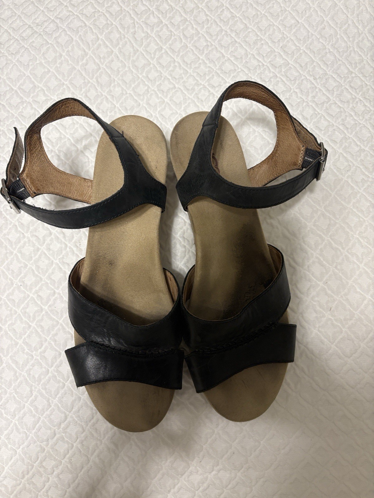Tom’s Women’s Black Leather Wedge Sandals Ankle Strap Buckle Casual US 10