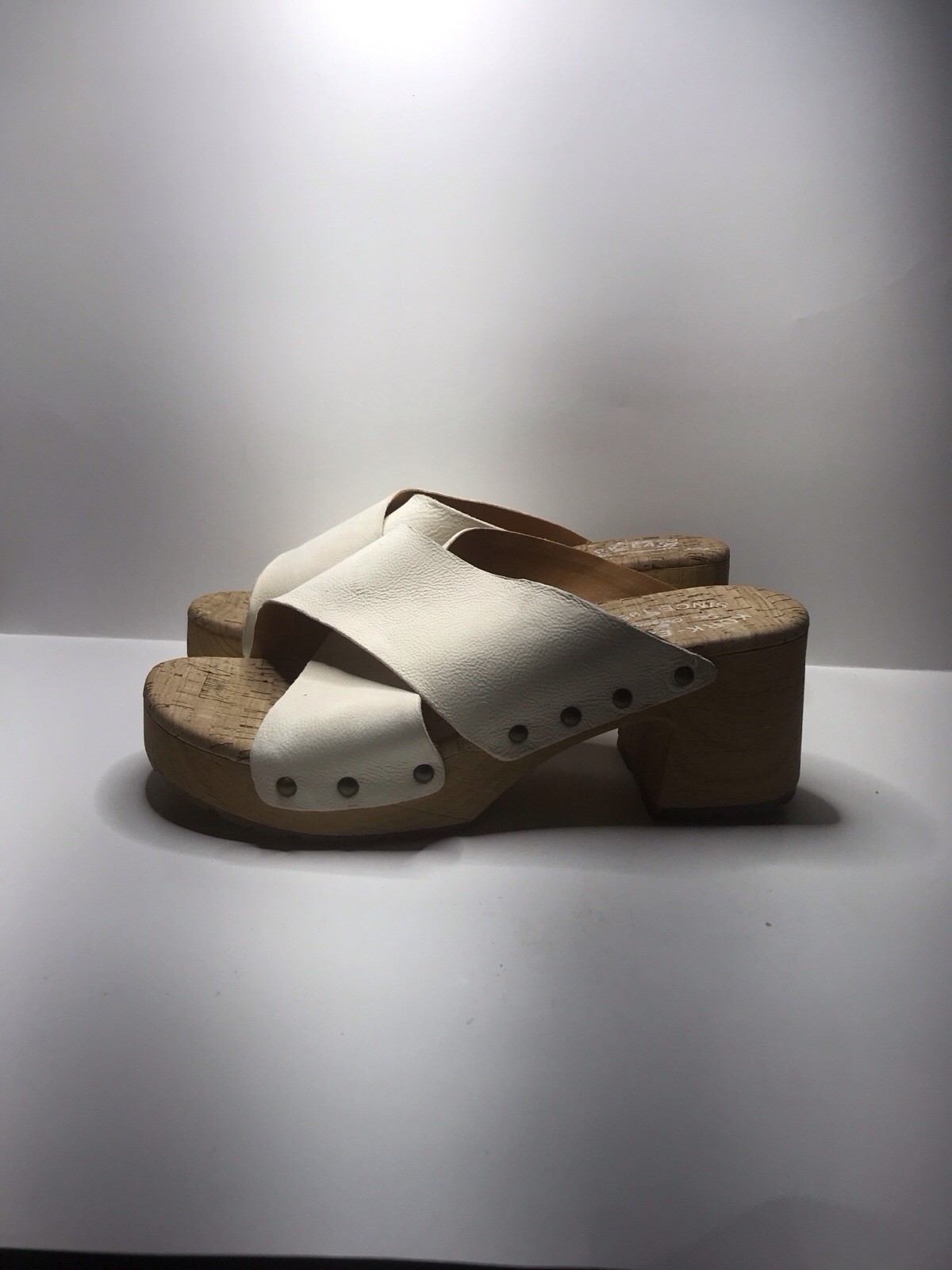 KORK-EASE White Leather Crisscross Strap Slide Sandals Women’s US 9 Casual