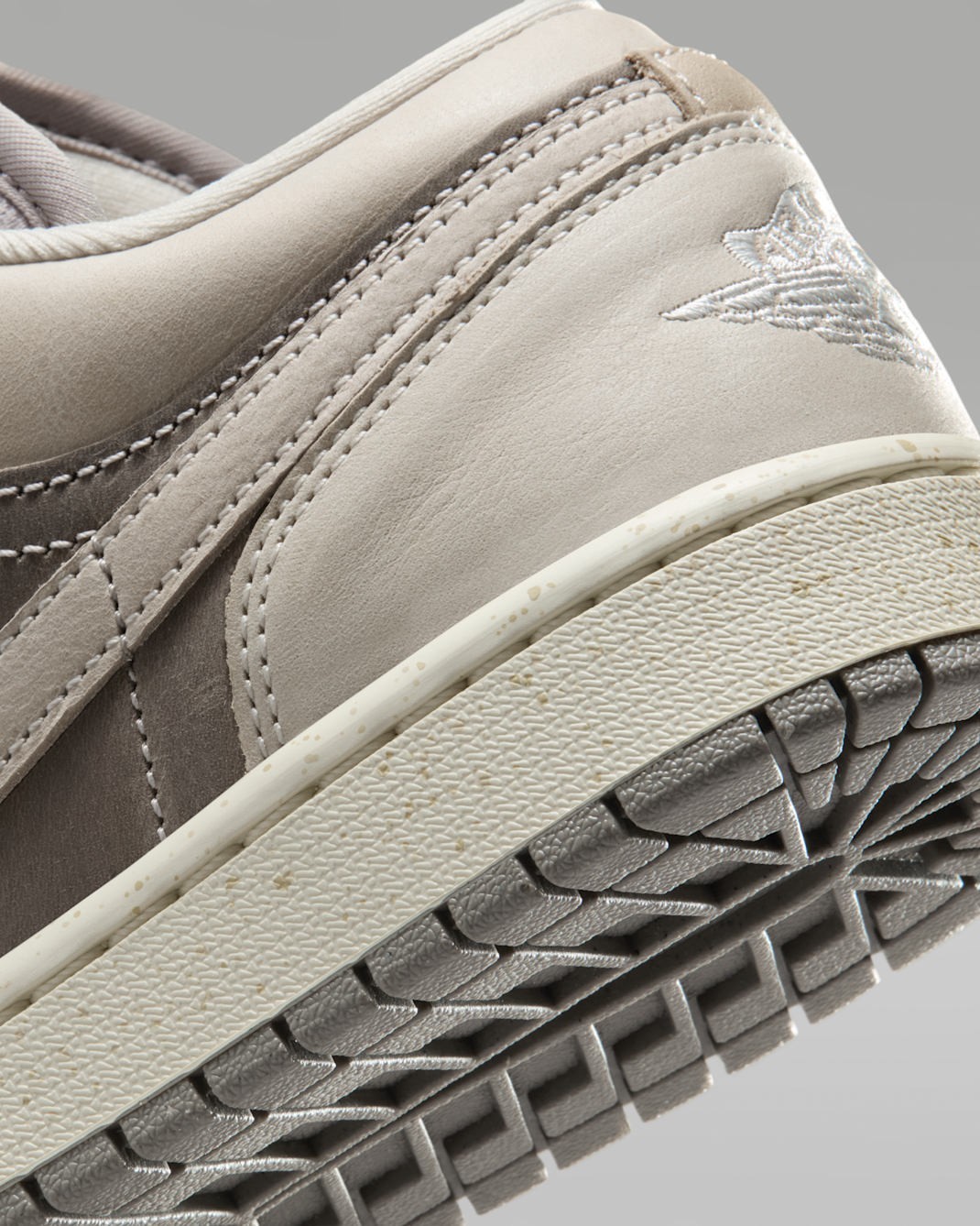 NIKE Women’s Air Jordan 1 Low SE IB7011-001 Enigma Stone Pale Ivory Hemp Oatmeal