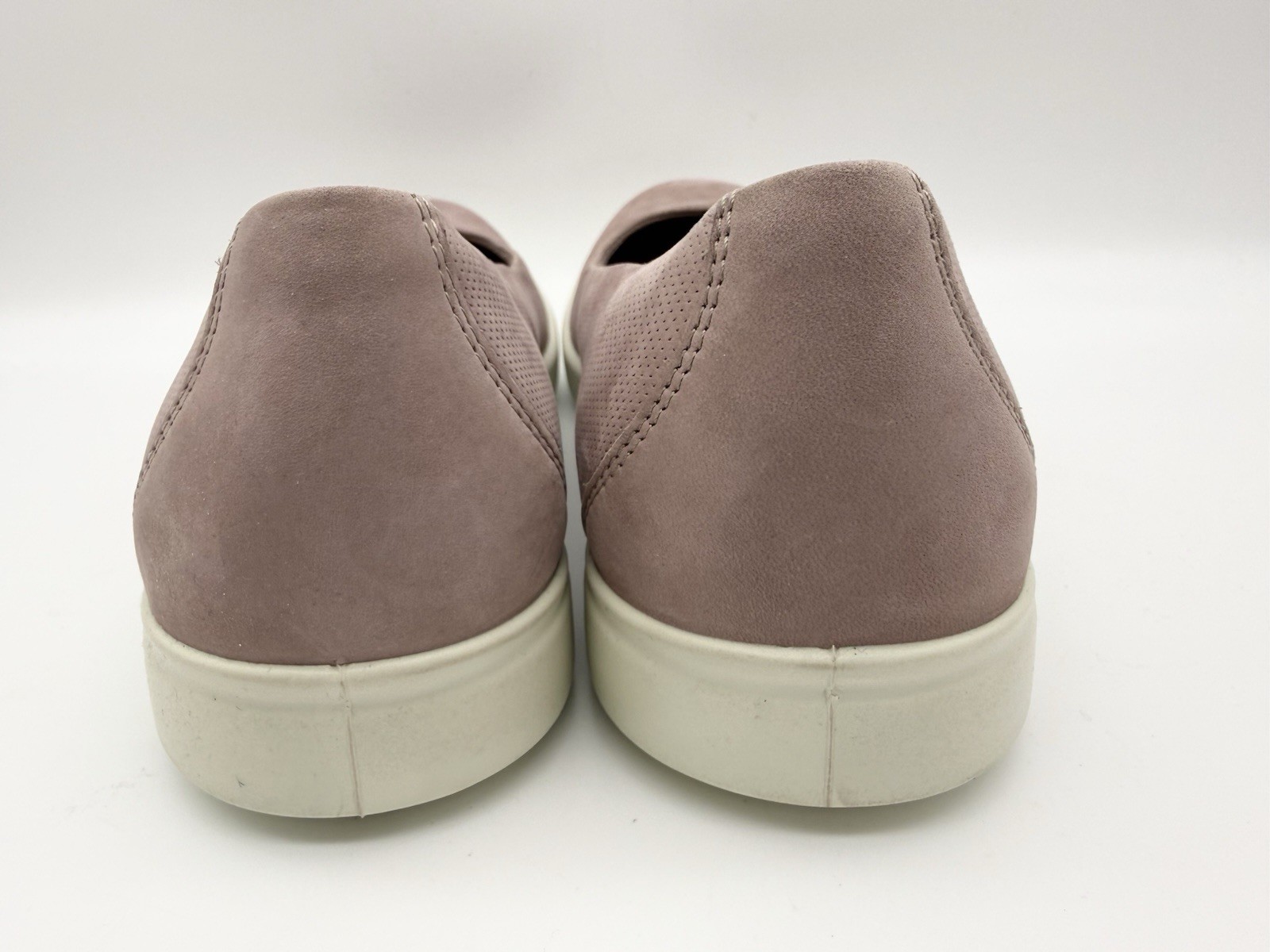 ECCO Women’s US 10/10.5 EU 41 Dusty Rose Suede Barentz Ballerina Slip On Flats