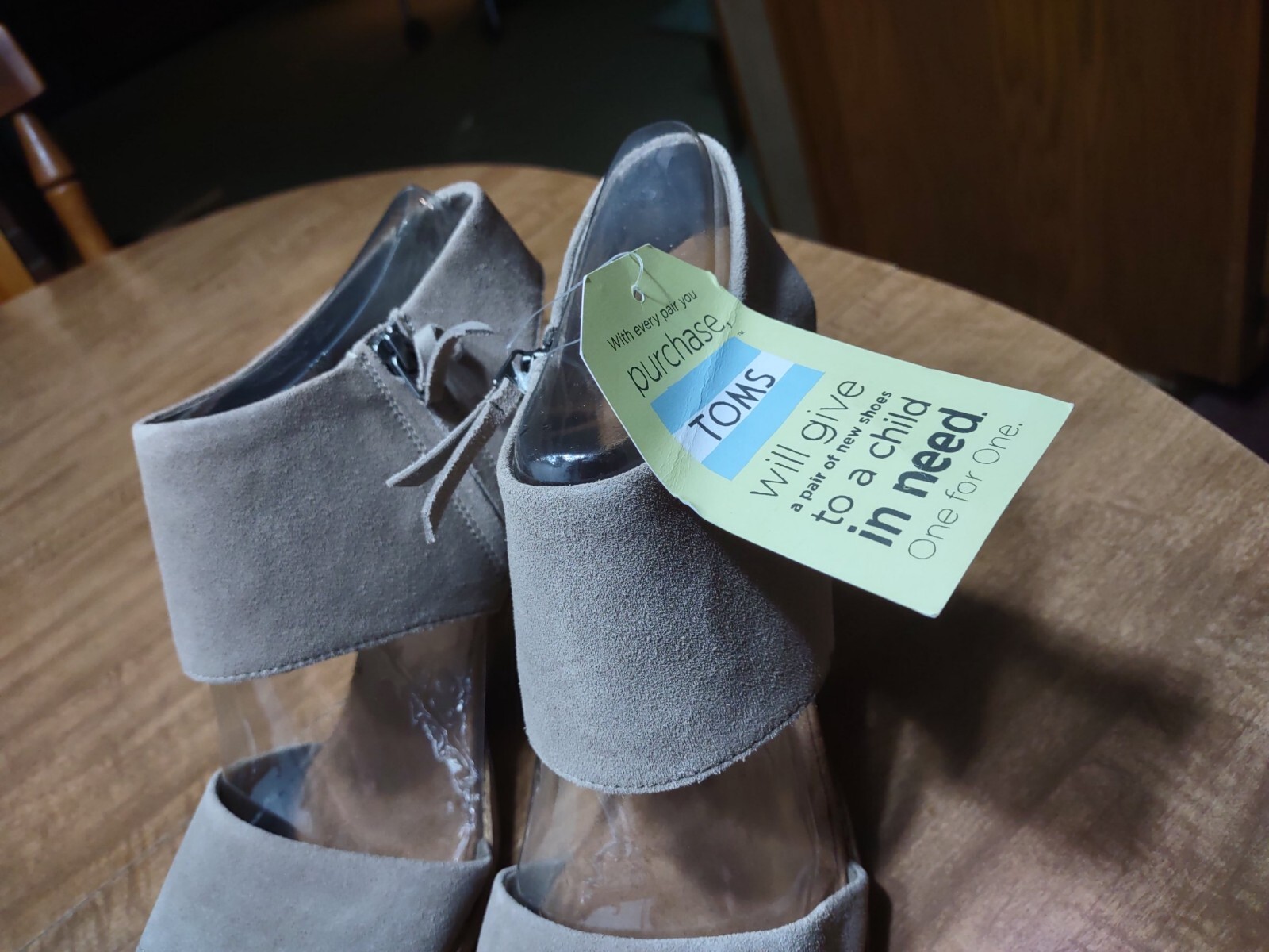 TOMS Women’s Majorca Cutout Heels Sandal -Desert Taupe Suede -Size 12 Wm -New