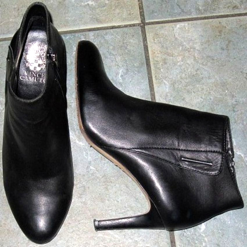 Victor Camuto Women’s 39 Wide Charlotte Black Soft Leather Zip Ankle Booties 9W