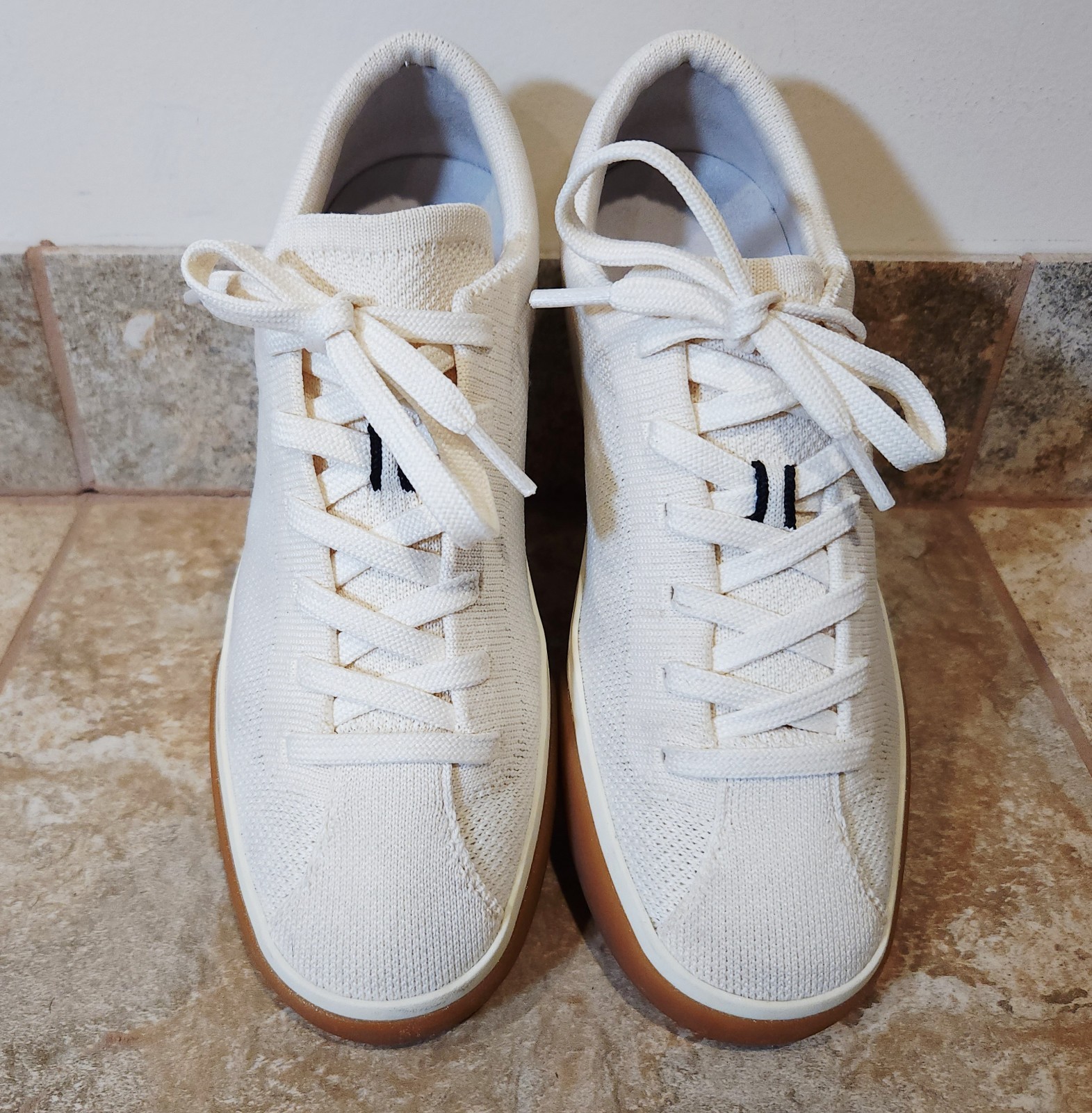 Rothy’s The Lace Up Sneaker Womens Casual Shoes Ivory White Knit Fabric 7 EUC VG