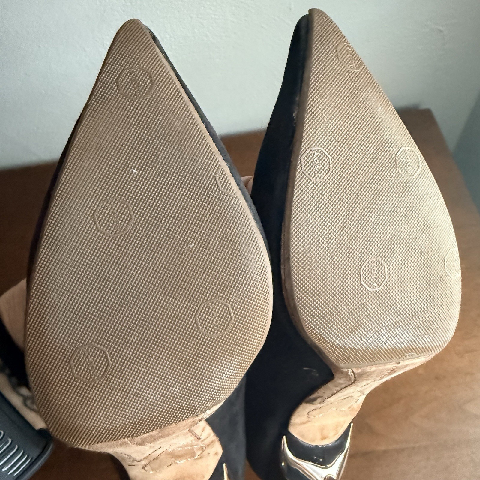 Sophia Webster Coco Flamingo Suede Pumps Sz 7 Black Copper SEE PHOTOS