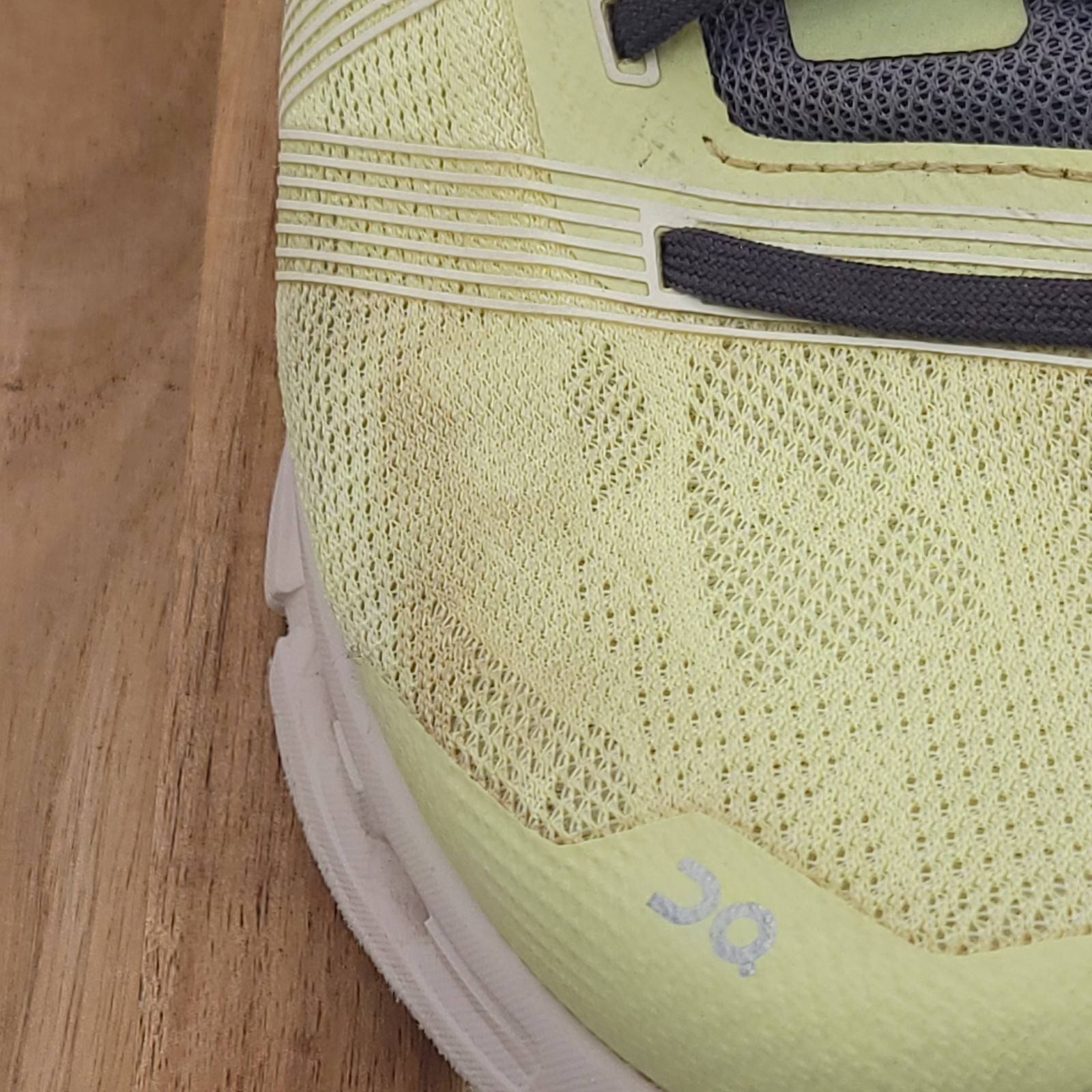 On Cloud Cloudgo Women’s Size 8 Yellow Road Running Cloudtec Sneakers 55.98088