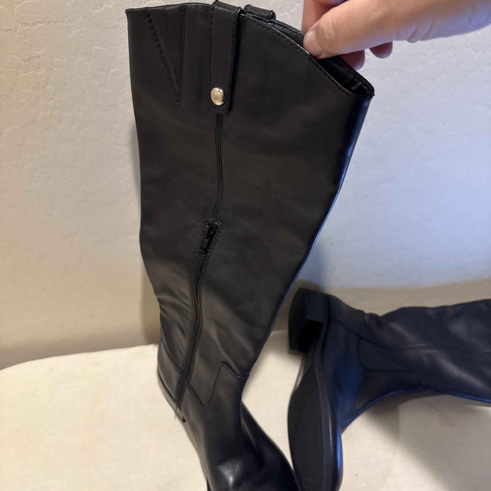 INC International Concepts Black Fawne Leather Boots Shoe Size 8.5M – New No Box